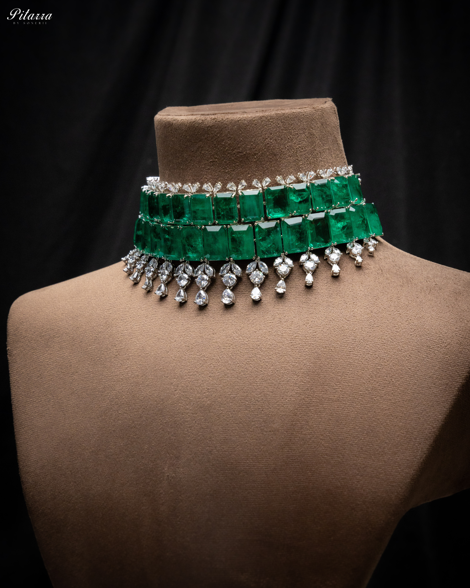 Semiprecious Green Doublet Choker Set_Side Necklace