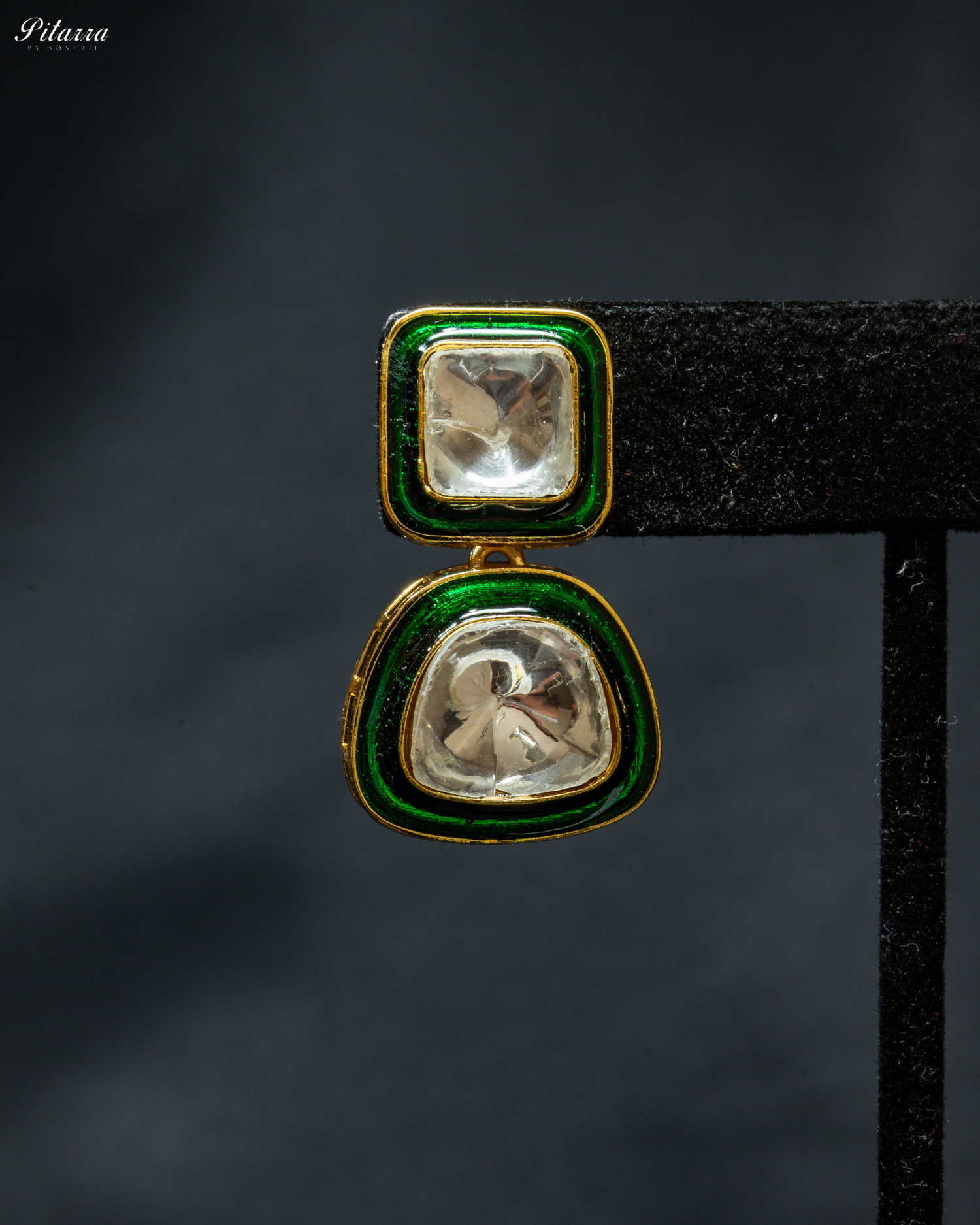 Square Green Kundan Meenakari Earrings_Zoom Angle
