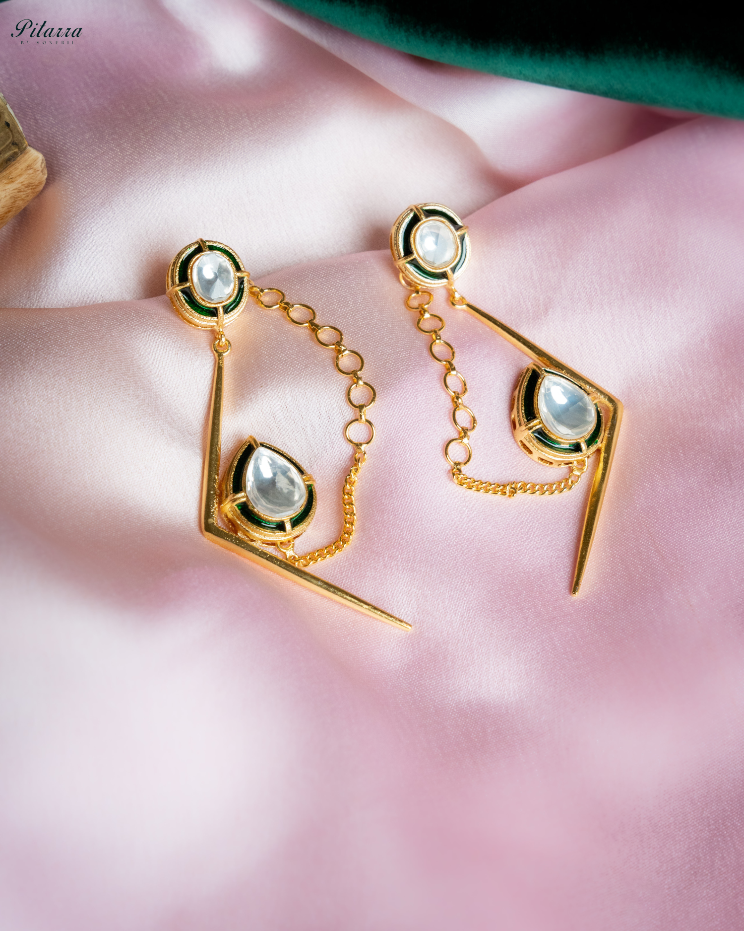 Stylish Long Hanging Golden Drop Earring_Main Image