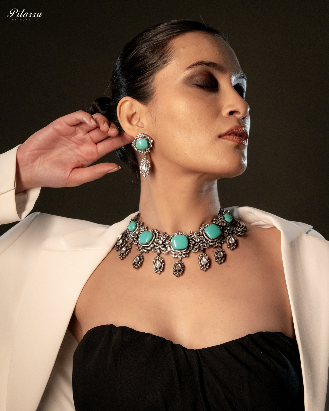 Turquoise Blue Royal Kundan Necklace Set_Right Angle