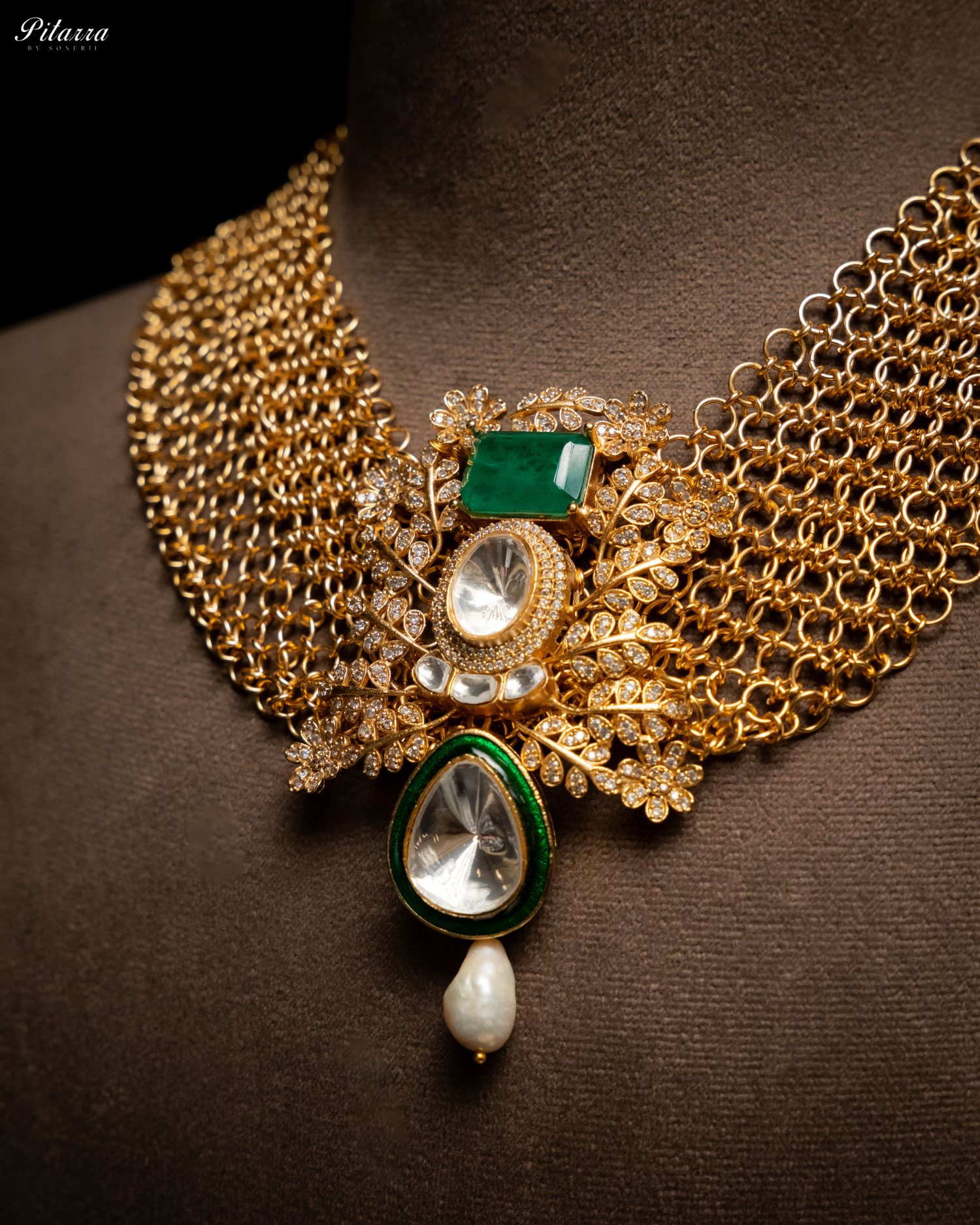 White Crystal Studeed Kundan Necklace Set_Zoom Angle