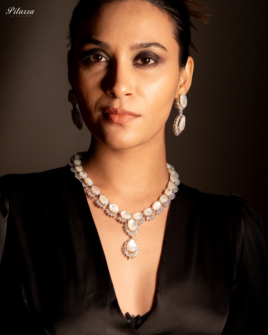 White Finish Zircon Silver Necklace Set_Front Pose