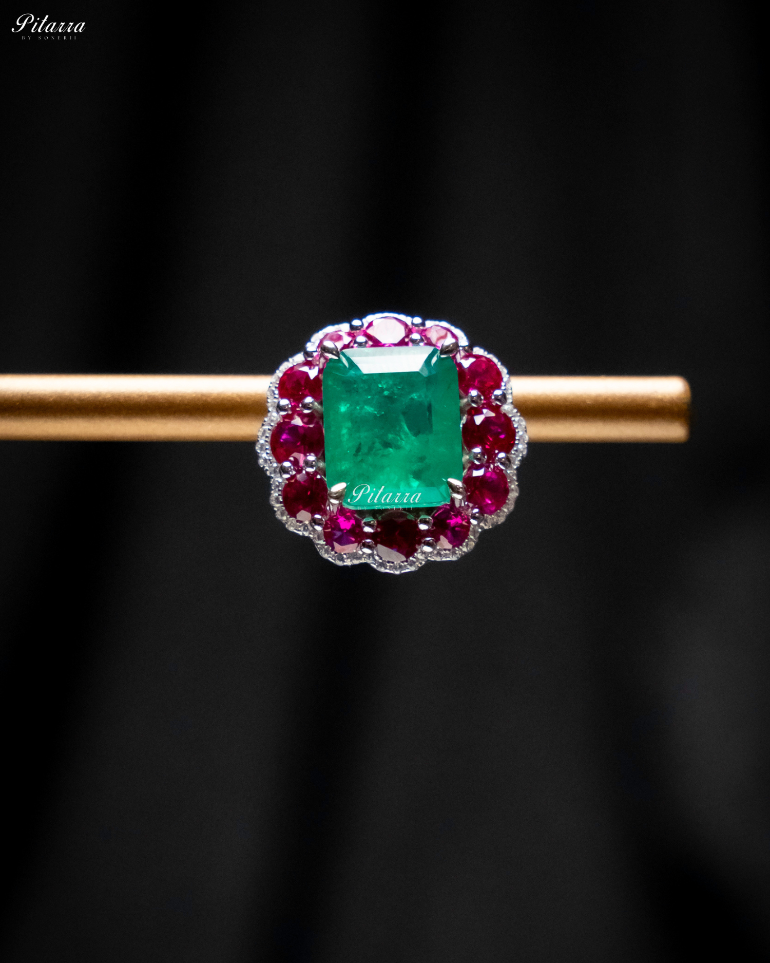 Emerald Stone Pink Line Square 92.5 Silver Neckalce Set