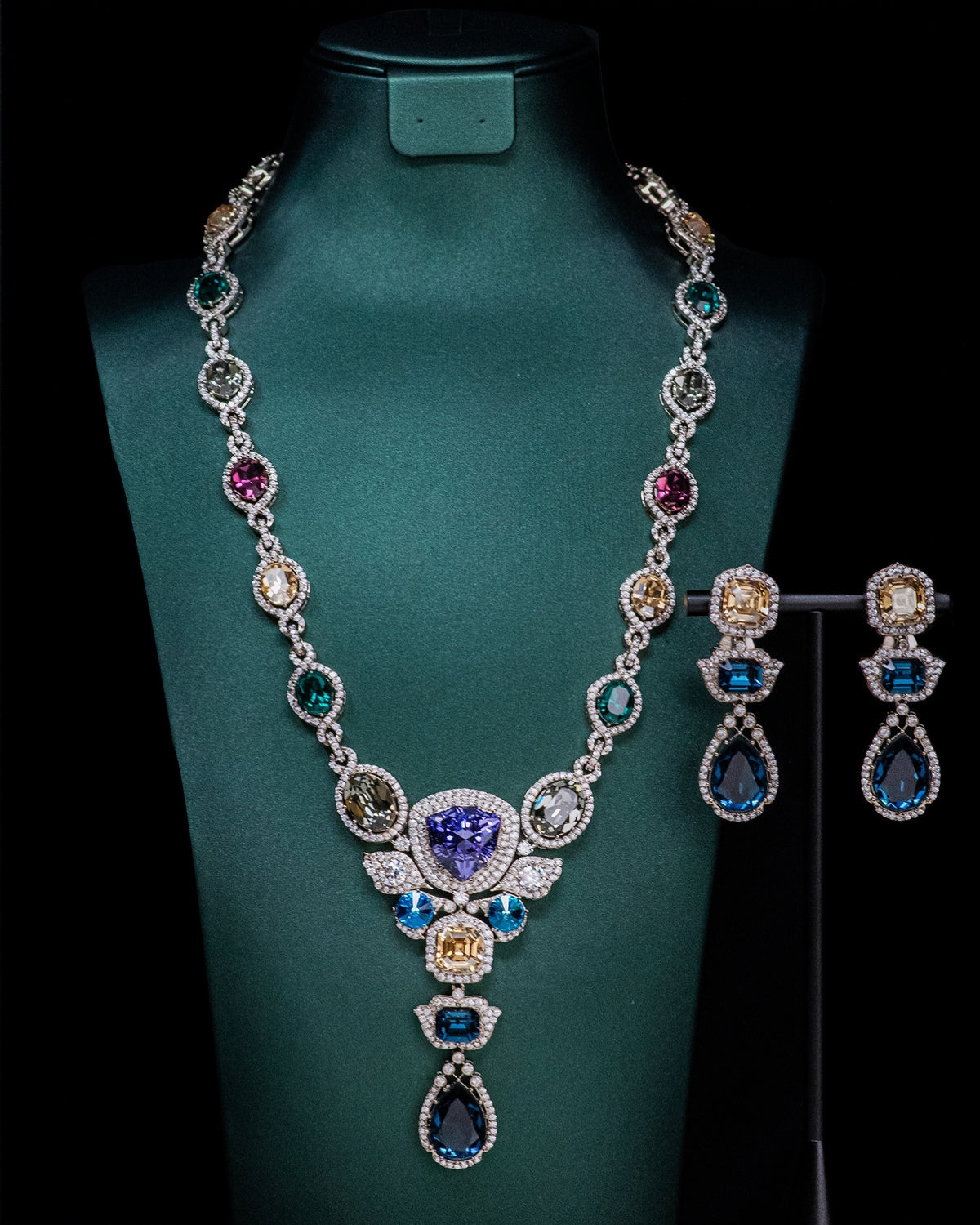 Blue Multicolor Crystal Pendant Necklace Set
