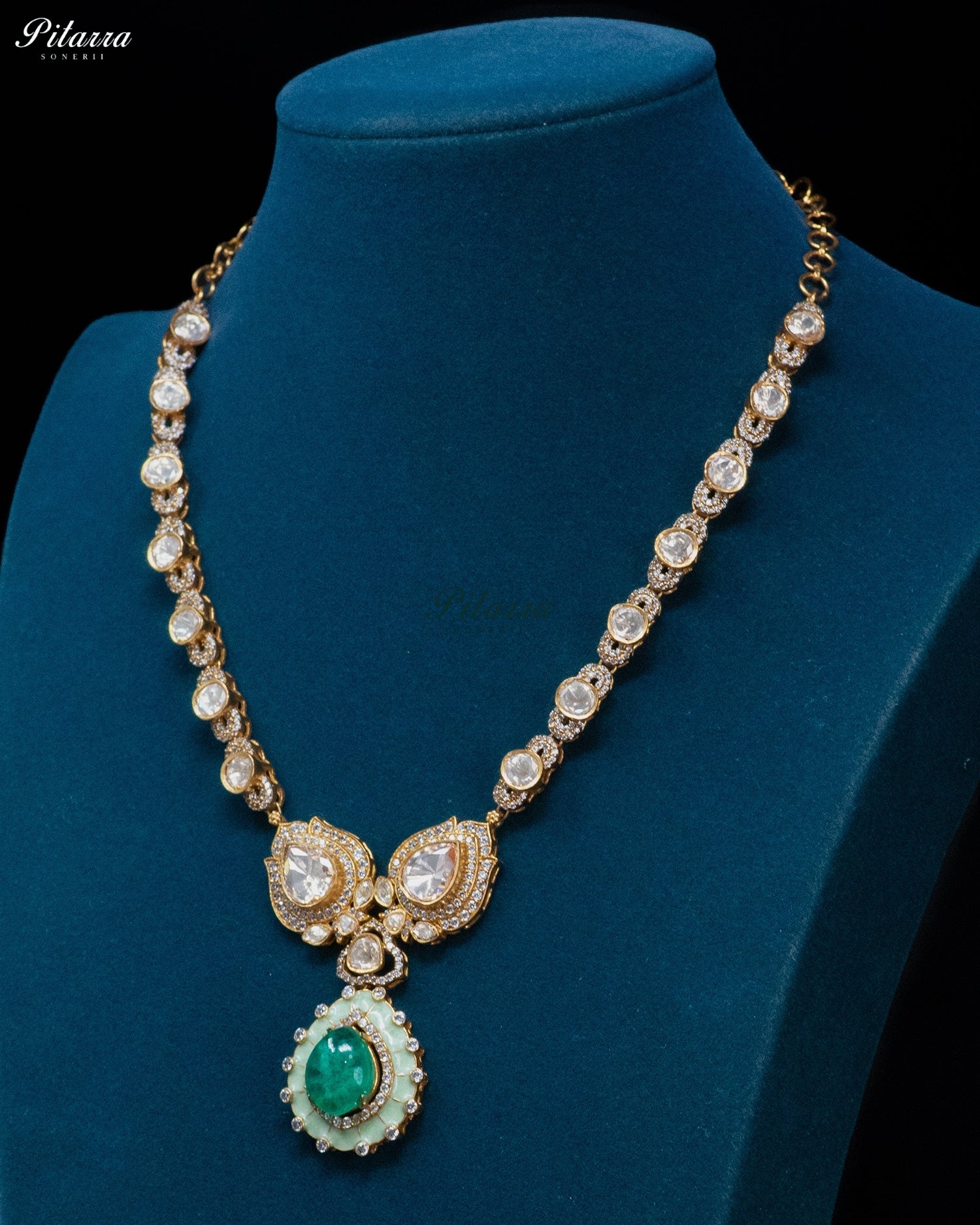 Emerald Teardrop Kundan Necklace Set