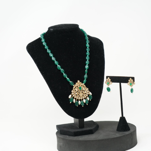 Gold Polish Emerald Long Necklace Set