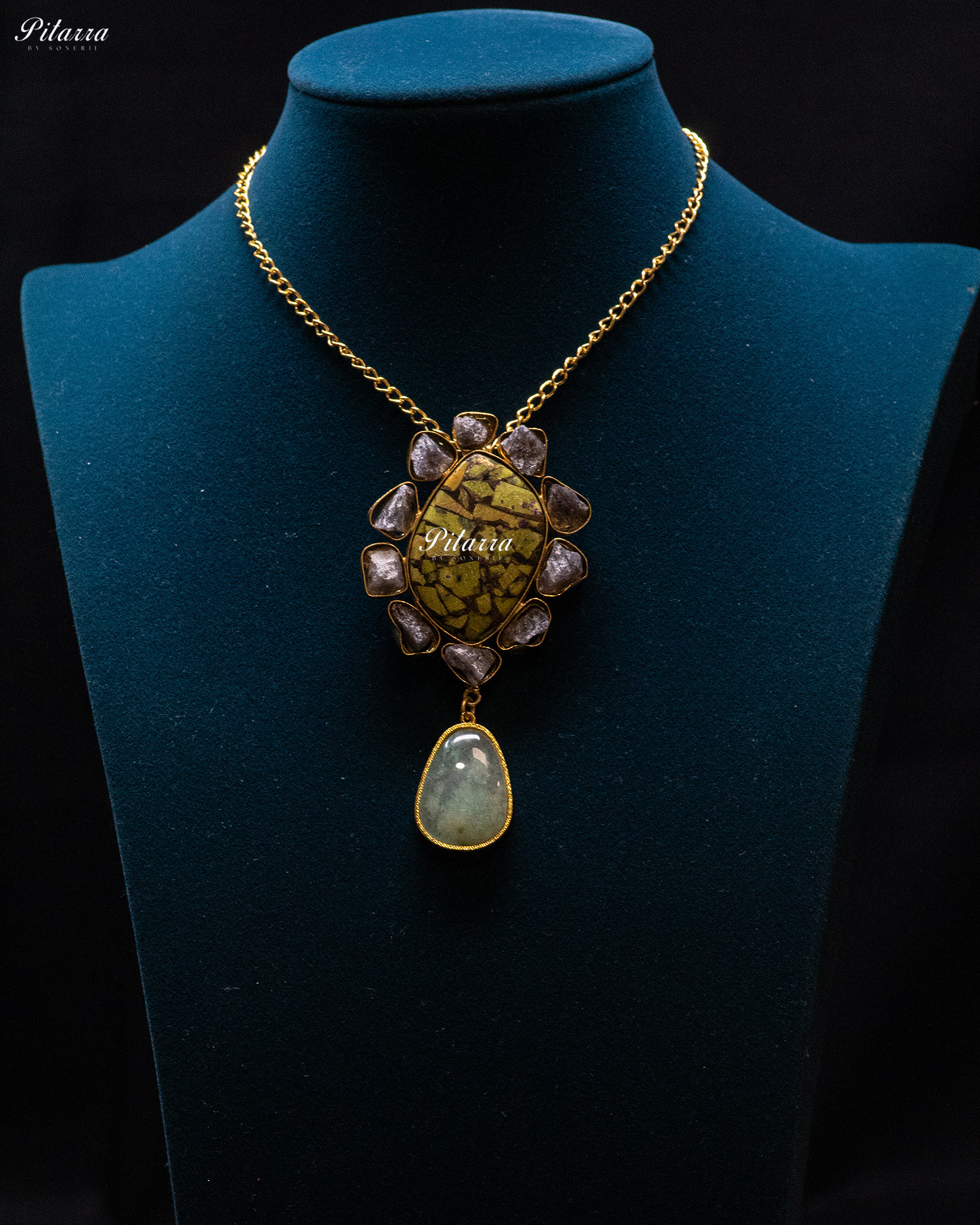 Golden Center Stone Purple Raw Stones Pendant Necklace