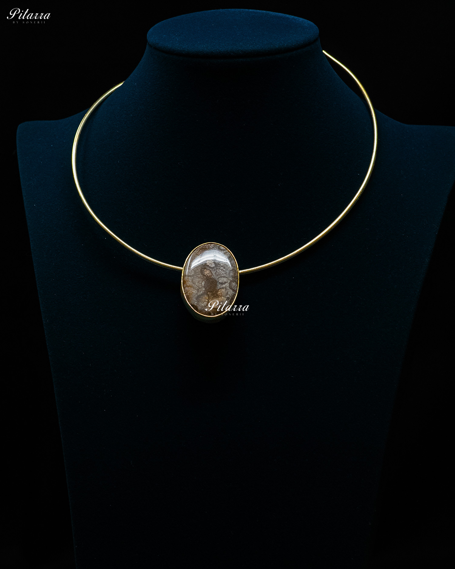 Gold Plated Handcrafted Oval Stone Collar Pendant