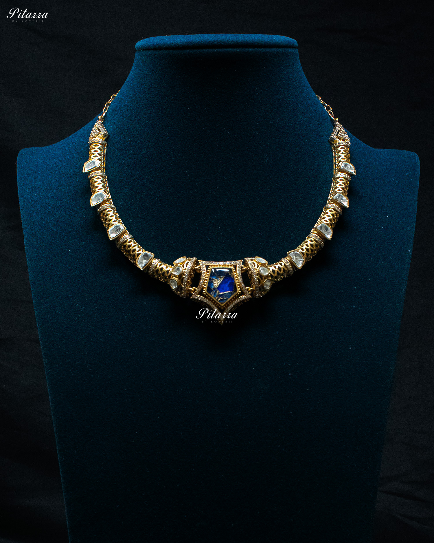Blue Stone Halsi Polki Kundan Necklace Set