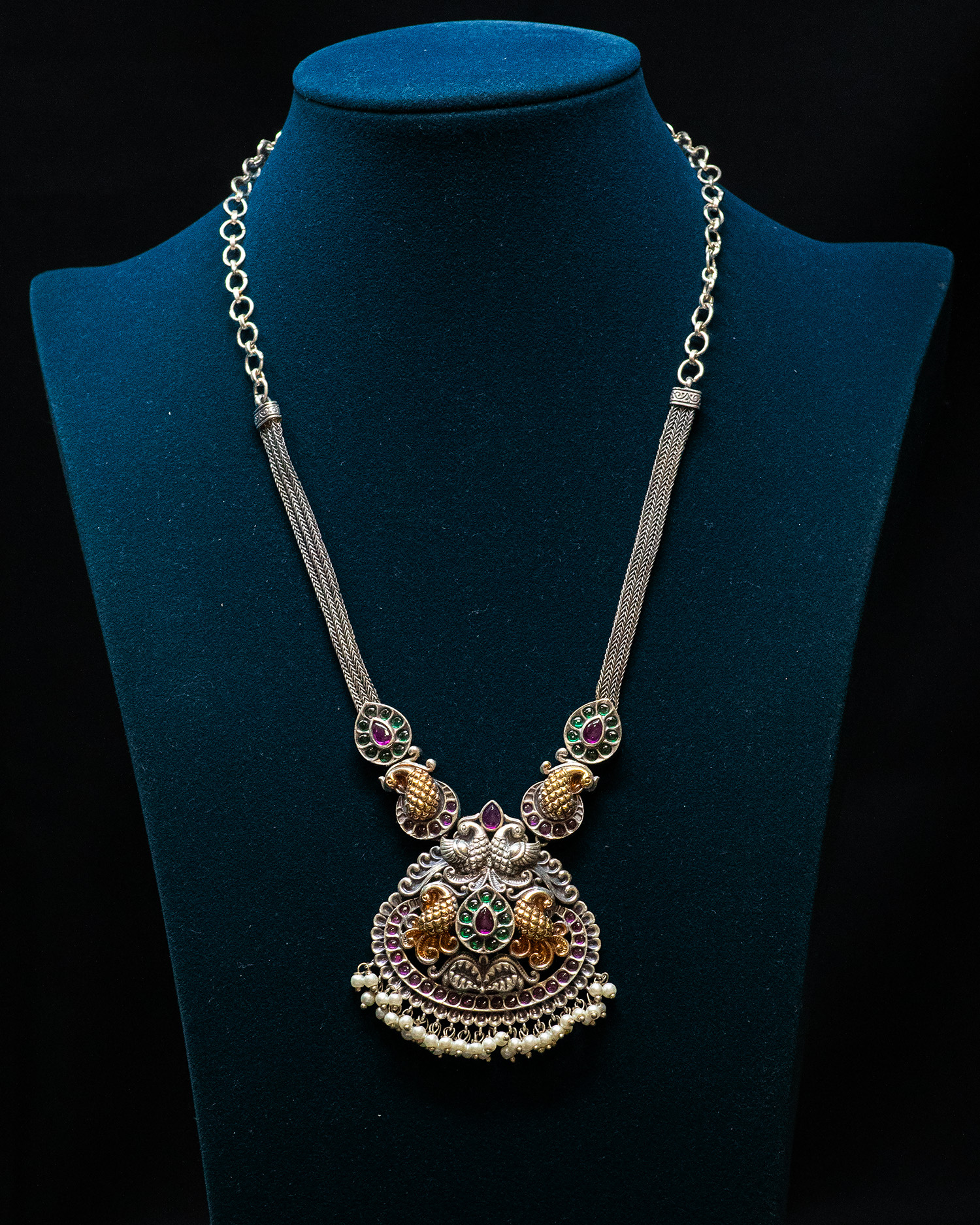 Peacock Carved Pink Stone Pink Layer Stone Silver Look Alike Pendant Set