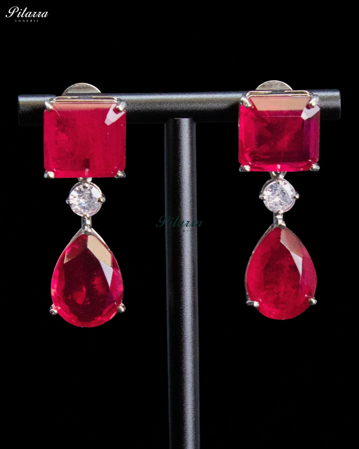 Ruby Red Geometric and Pear-Cut Statement Necklace Set