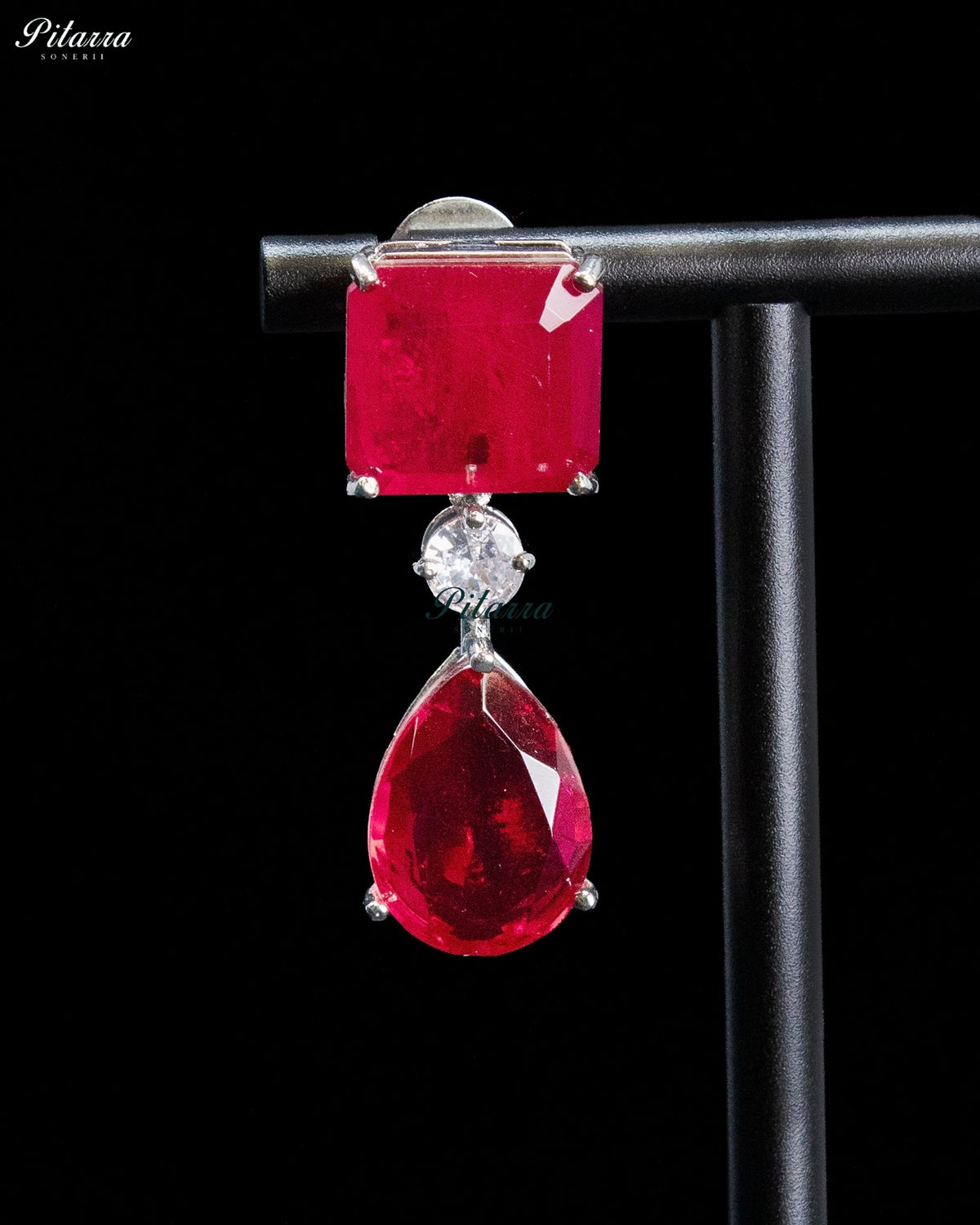 Ruby Red Geometric and Pear-Cut Statement Necklace Set