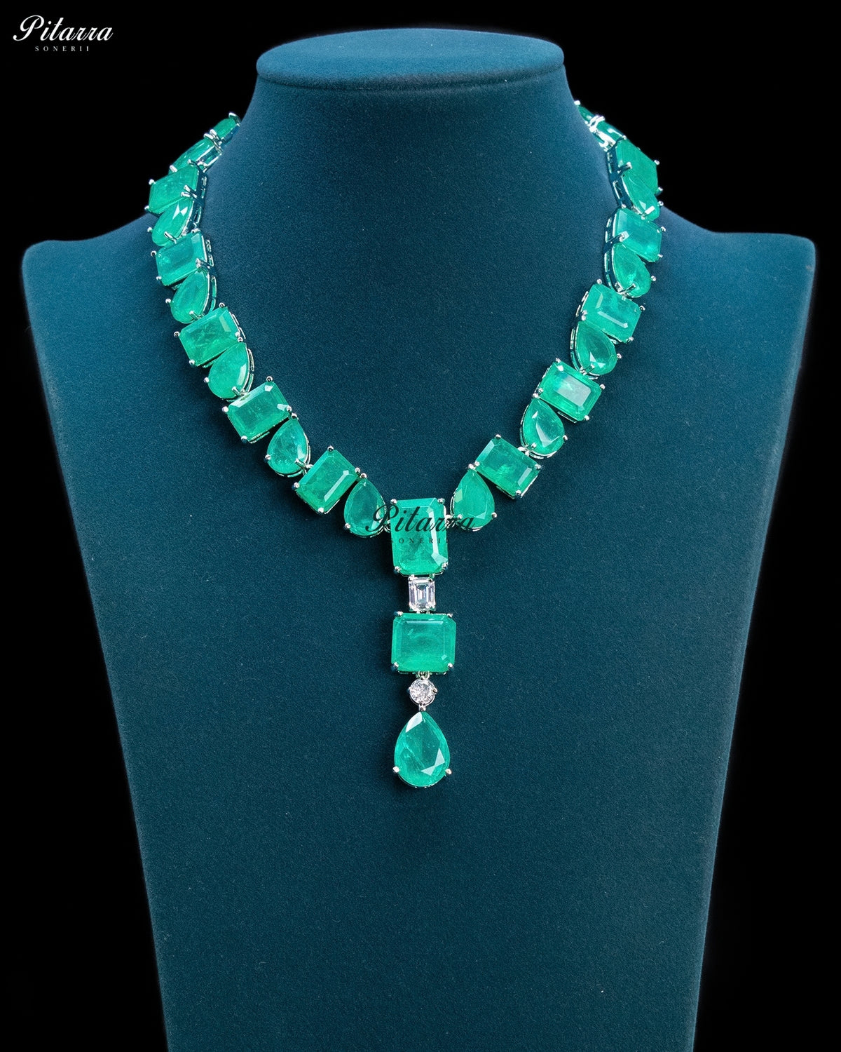Emerald Green Geometric and Pear-Drop Statement Necklace Set
