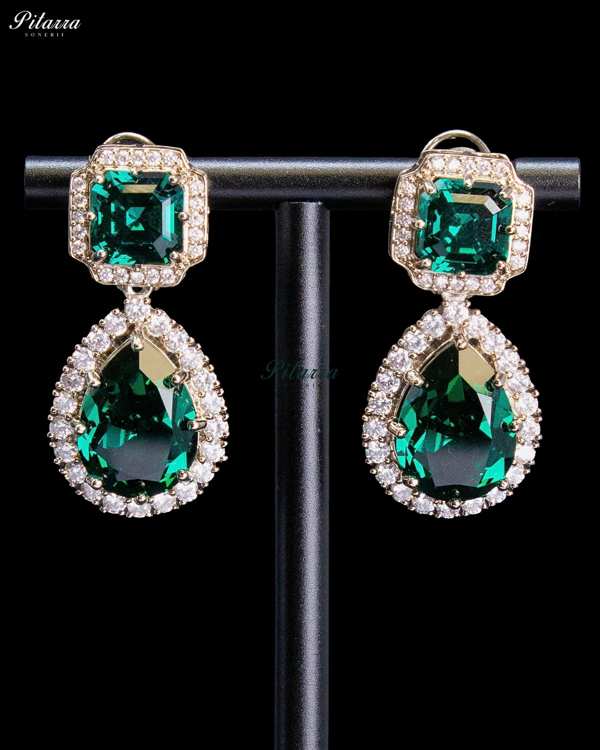 Emerald Green Double-Layer Teardrop Statement Necklace Set