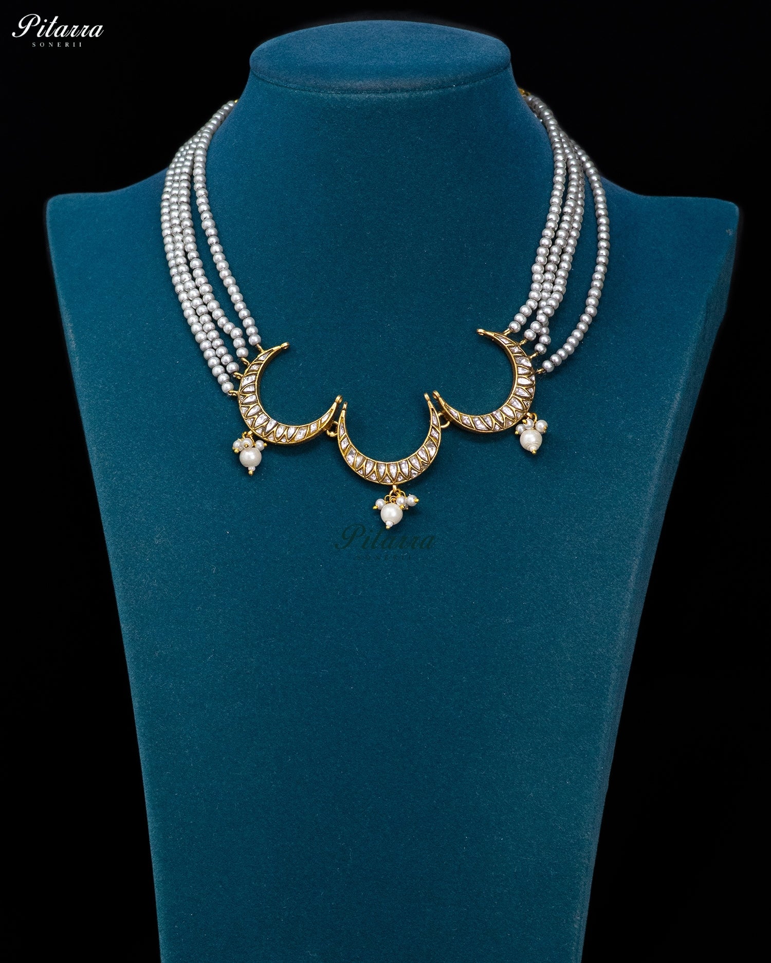Royal Crescent Kundan Pearl Necklace Set