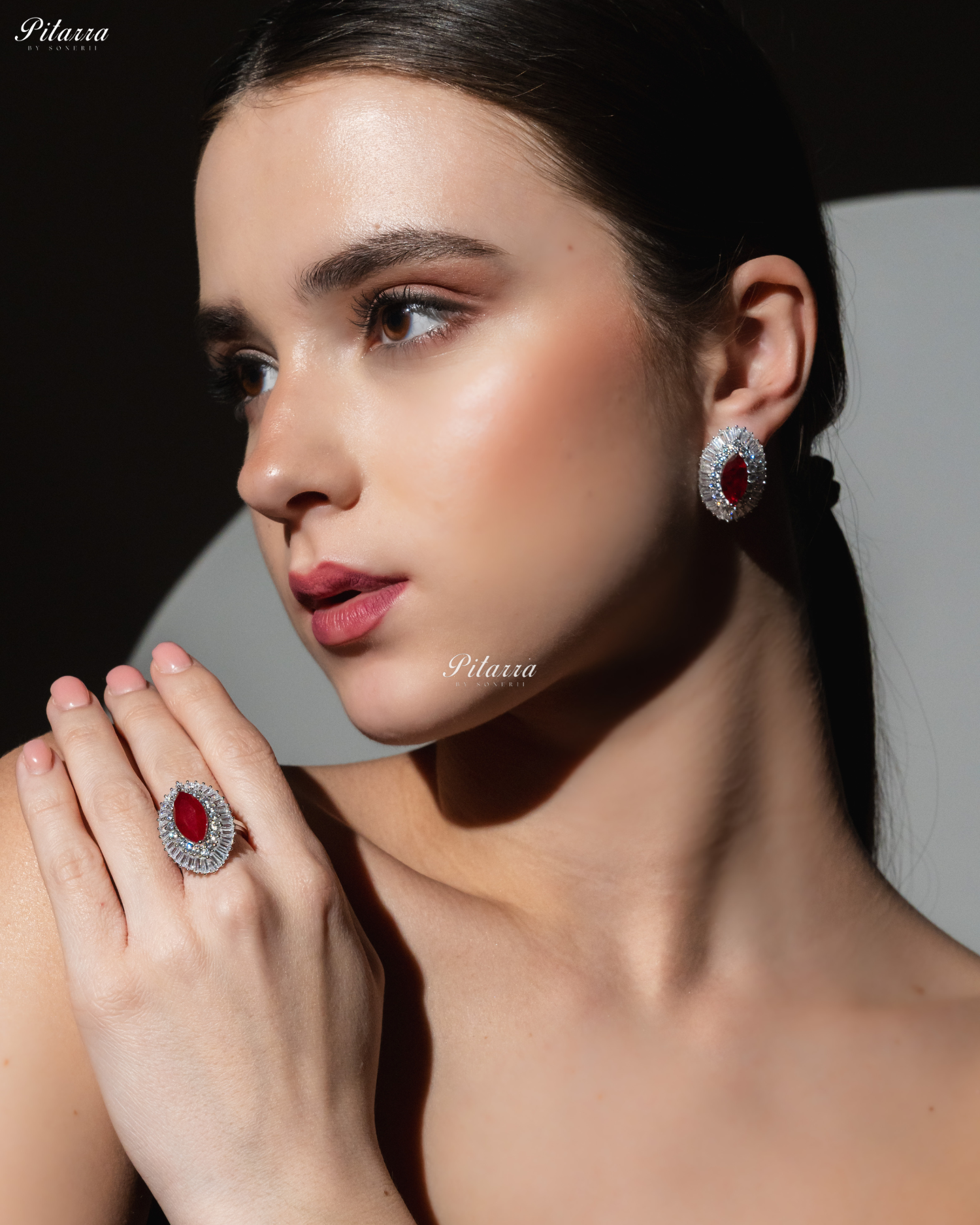 Pitarra Red Stone Crystal 92.5 Silver Ring