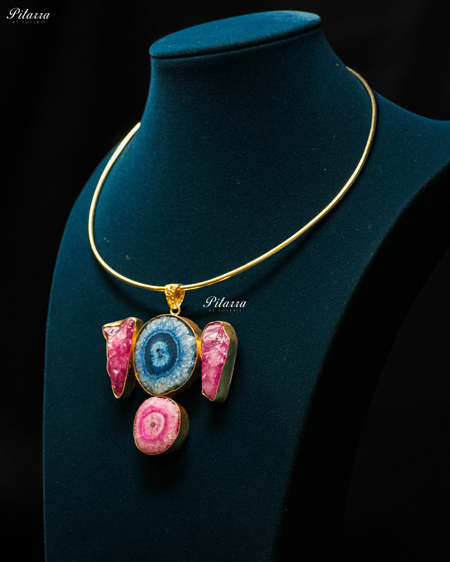 Gold Plated Blue Triple Raw Stone Collar Pendant Set