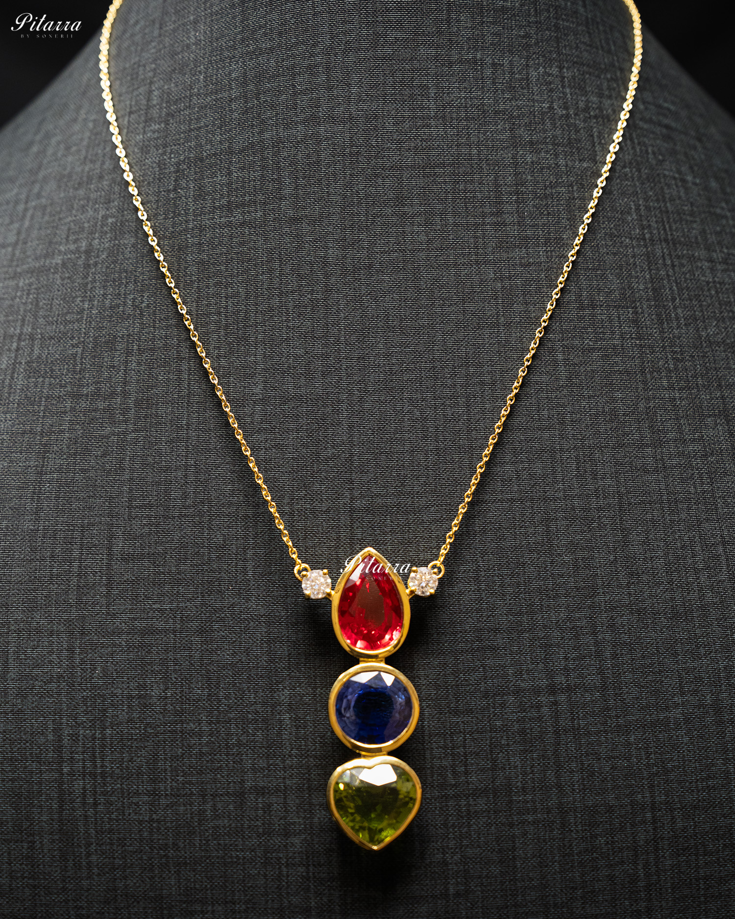 Gold Chain Drop Red Top Stone Green Heart Pendent Set
