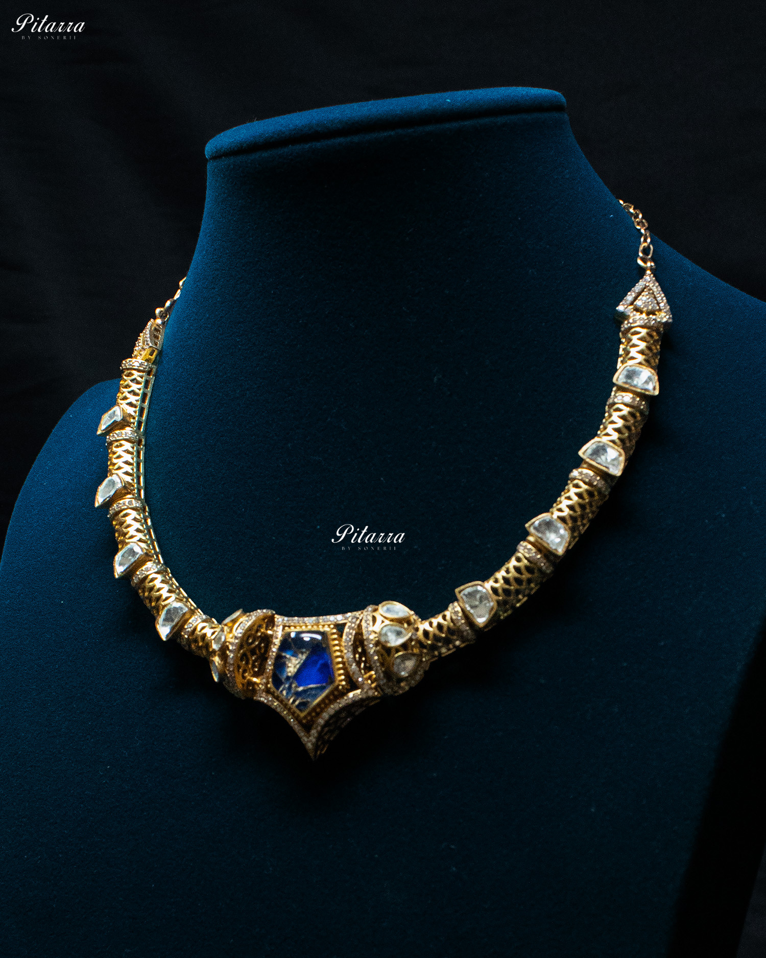 Blue Stone Halsi Polki Kundan Necklace Set