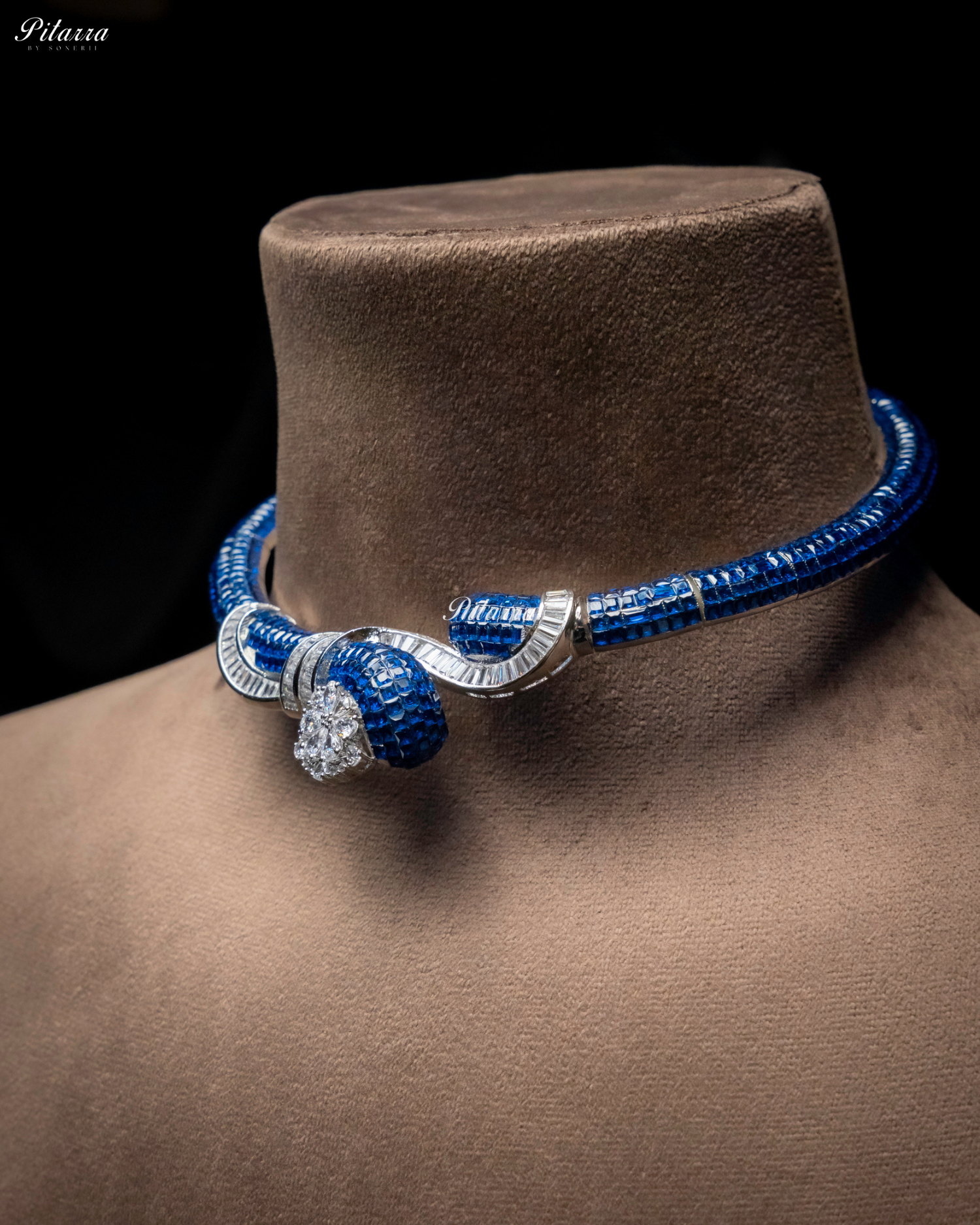 Blue Unique Style Pitarra Crystal Choker Set