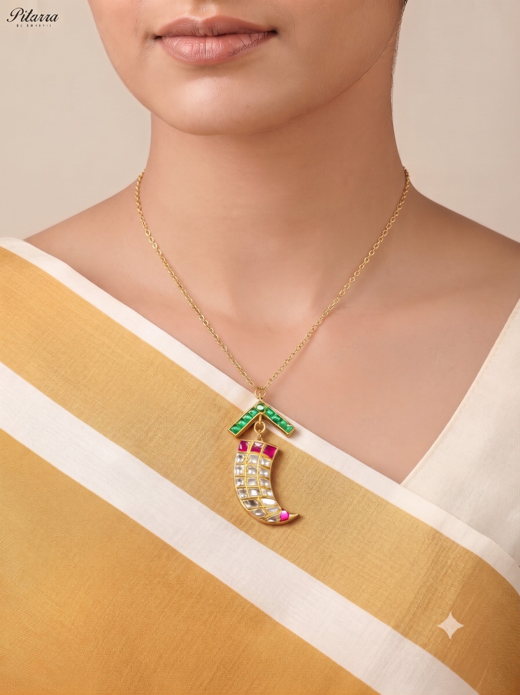Classic Two Tone Dagger Chain Kundan Pendant Necklace