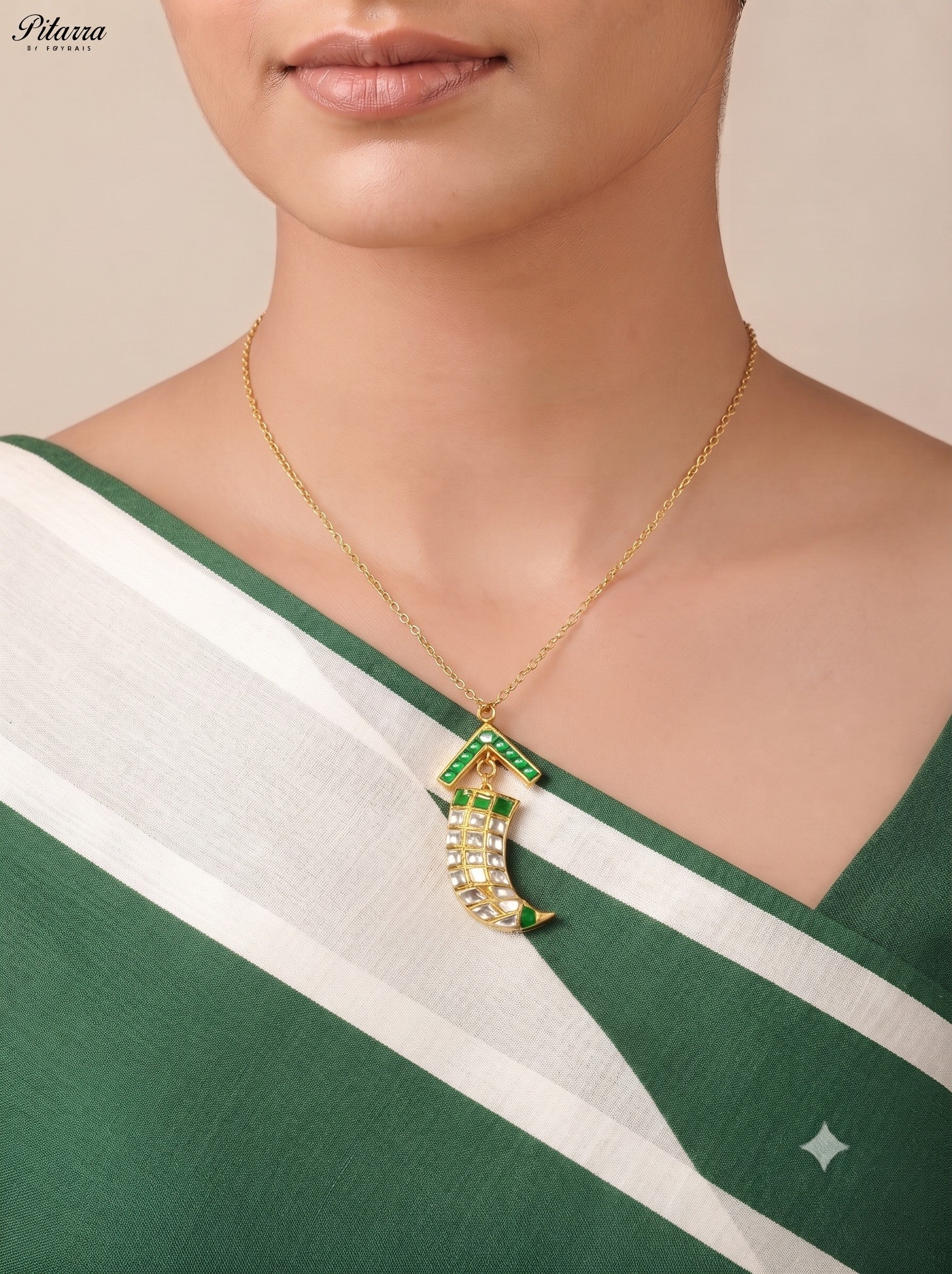 Classic Green Dagger Chain Kundan Pendant Necklace