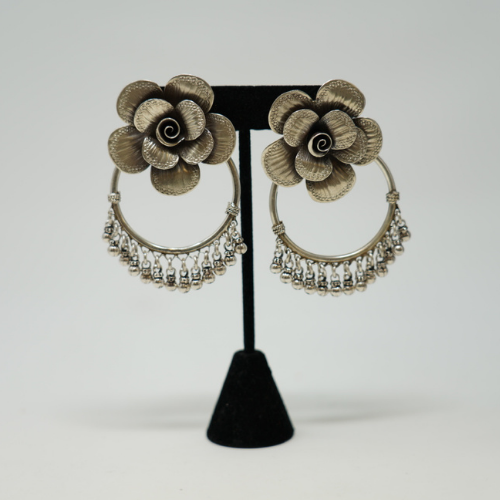 Round Shaped Silver Oxidised Flower Earrings