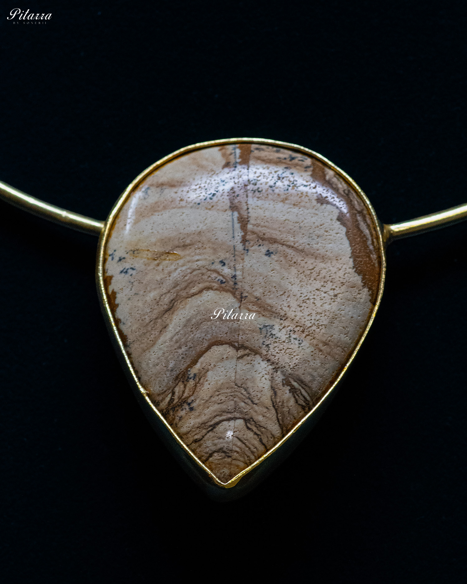 Gold Plated Handcrafted Leaf Shape Stone Collar Pendant