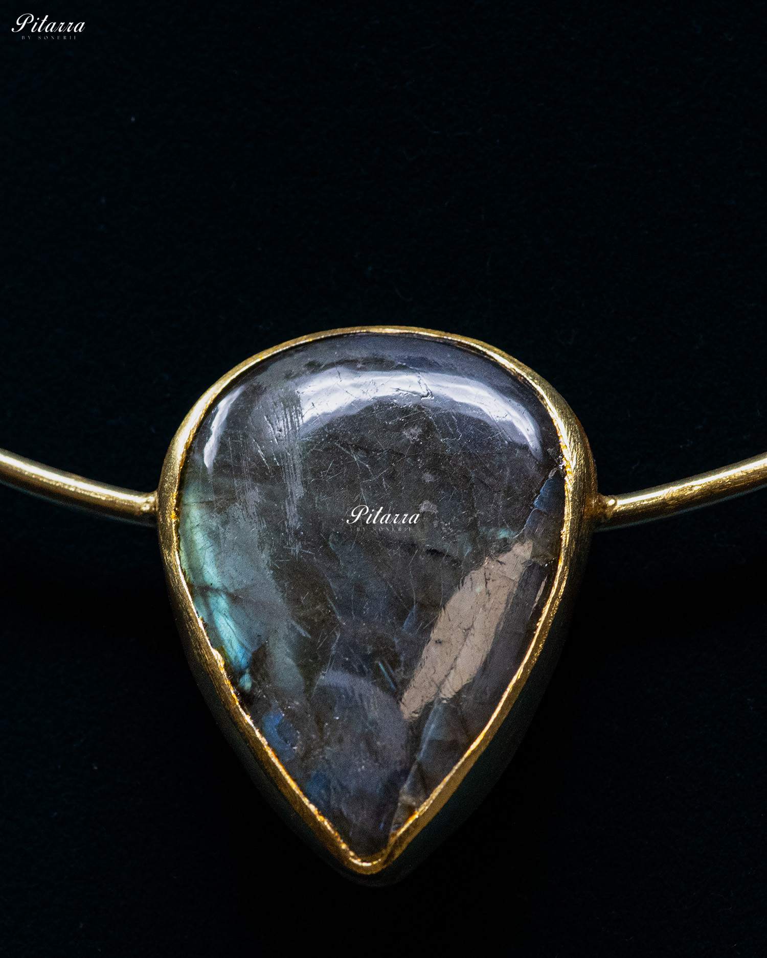 Gold Plated Handcrafted Teardrop Stone Collar Pendant