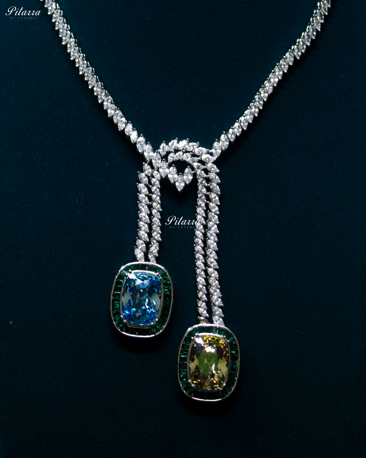Green Blue Two Square Silver Line Crystal Necklace Set