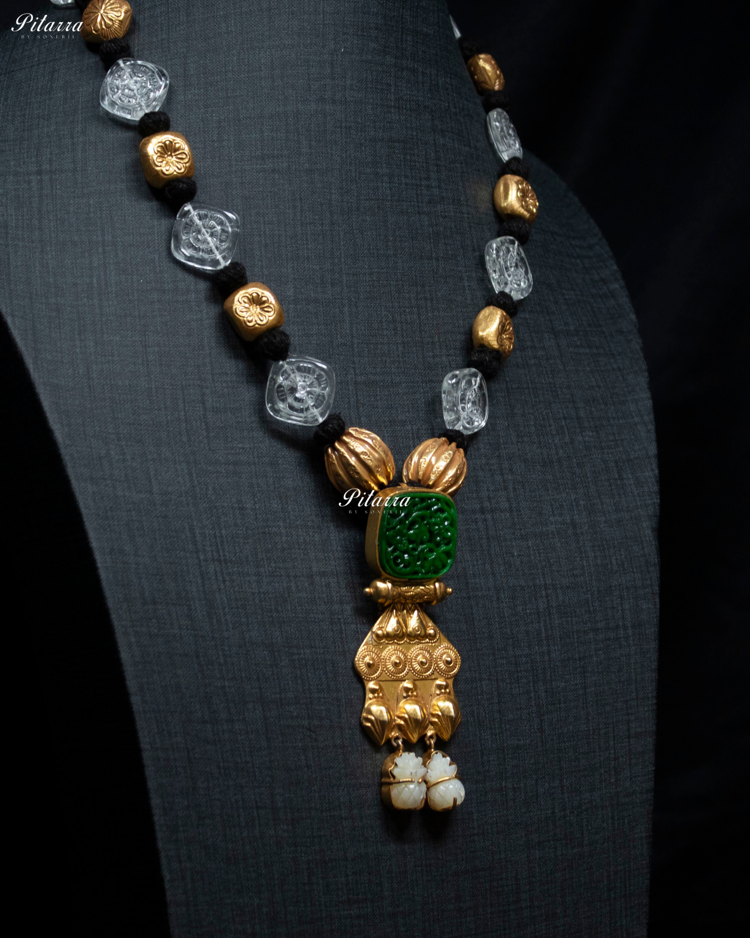 Center Pendant Green Stone 92.5 Silver Necklace