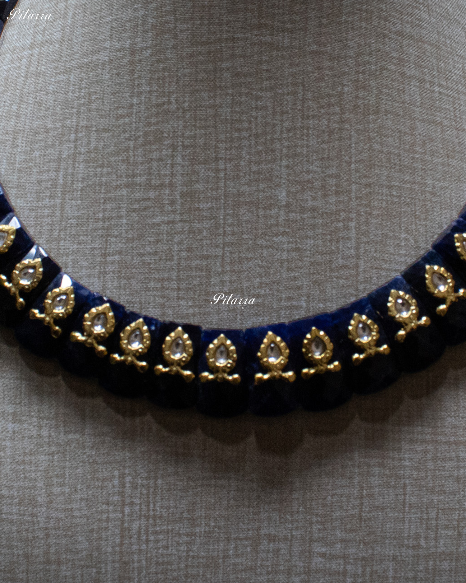 Luxurious Blue Stone Antique 92.5 Silver Necklace Set