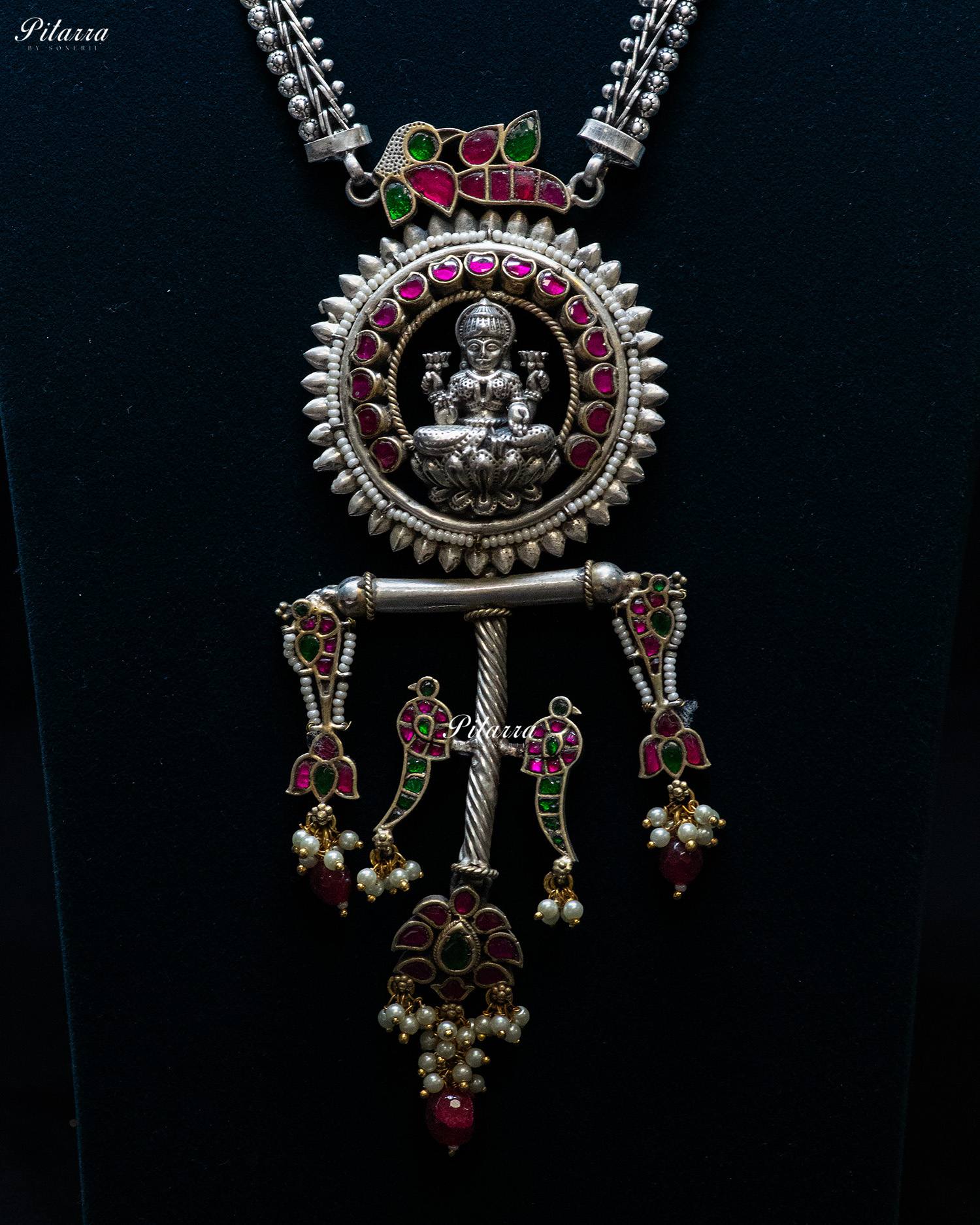 Beads Chain Green Stone Laxmi Silver Look Alike Pendant Set