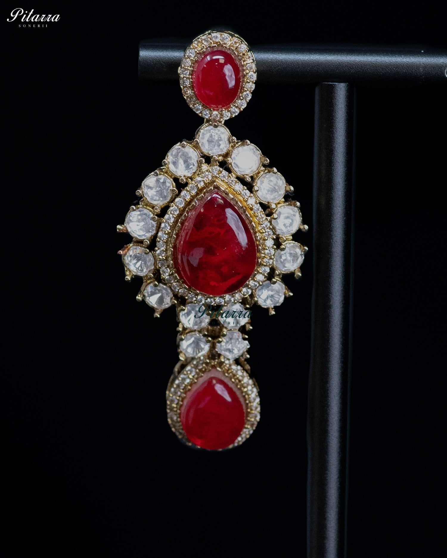Red Teardrop Kundan Choker Set