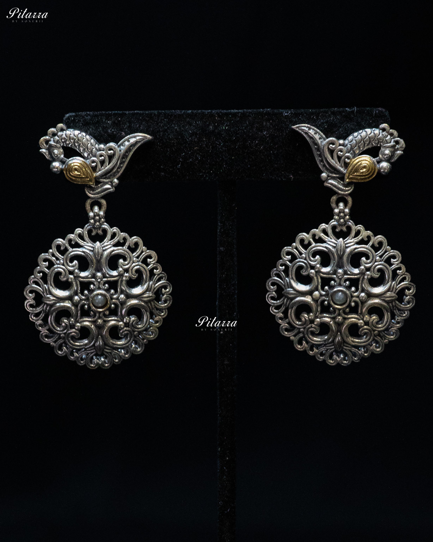 Dualtone Peacock with Peacock Chain Silver Look Alike Pendant Set