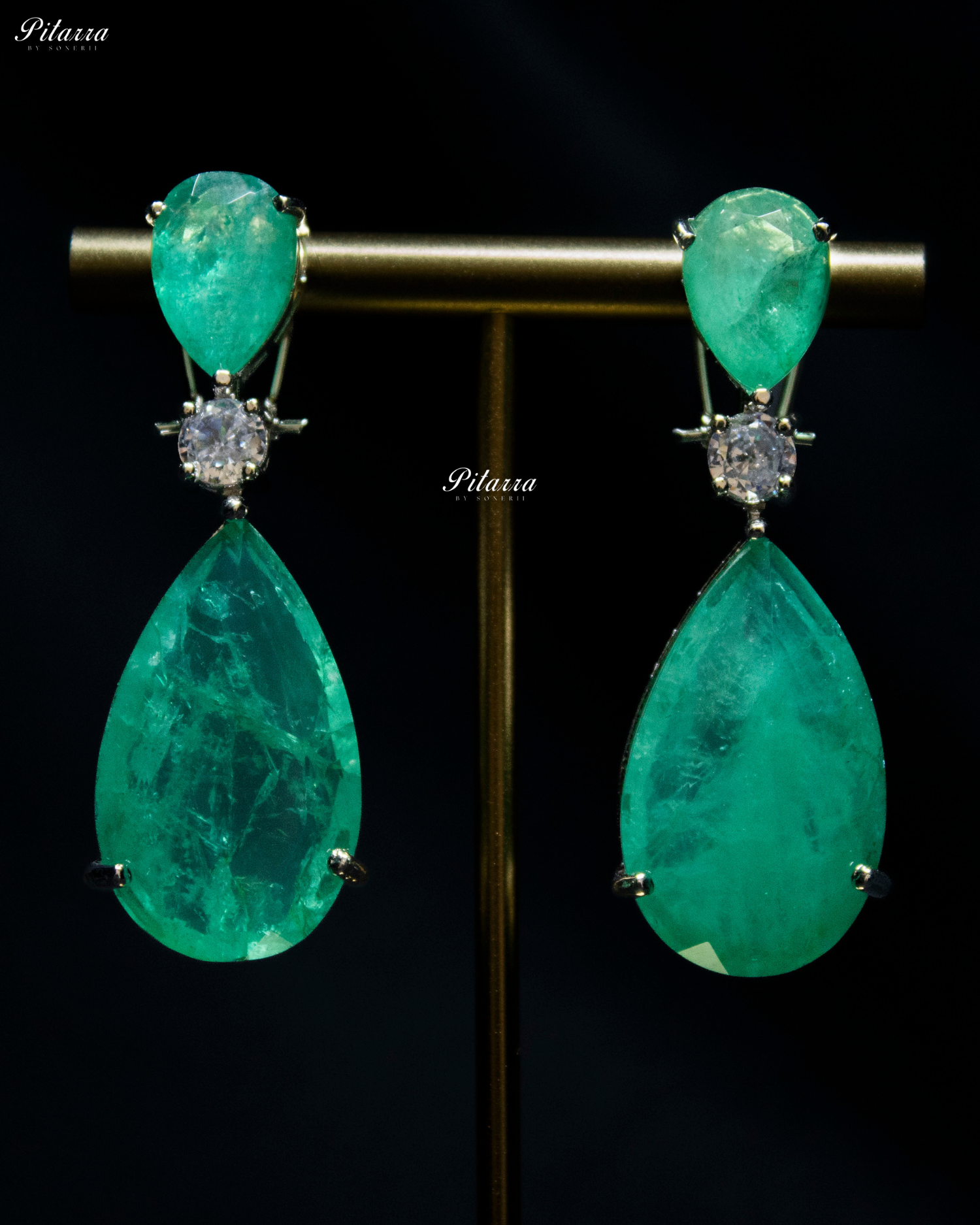 Mint Green Teardrop Victorian Crystal Necklace Set