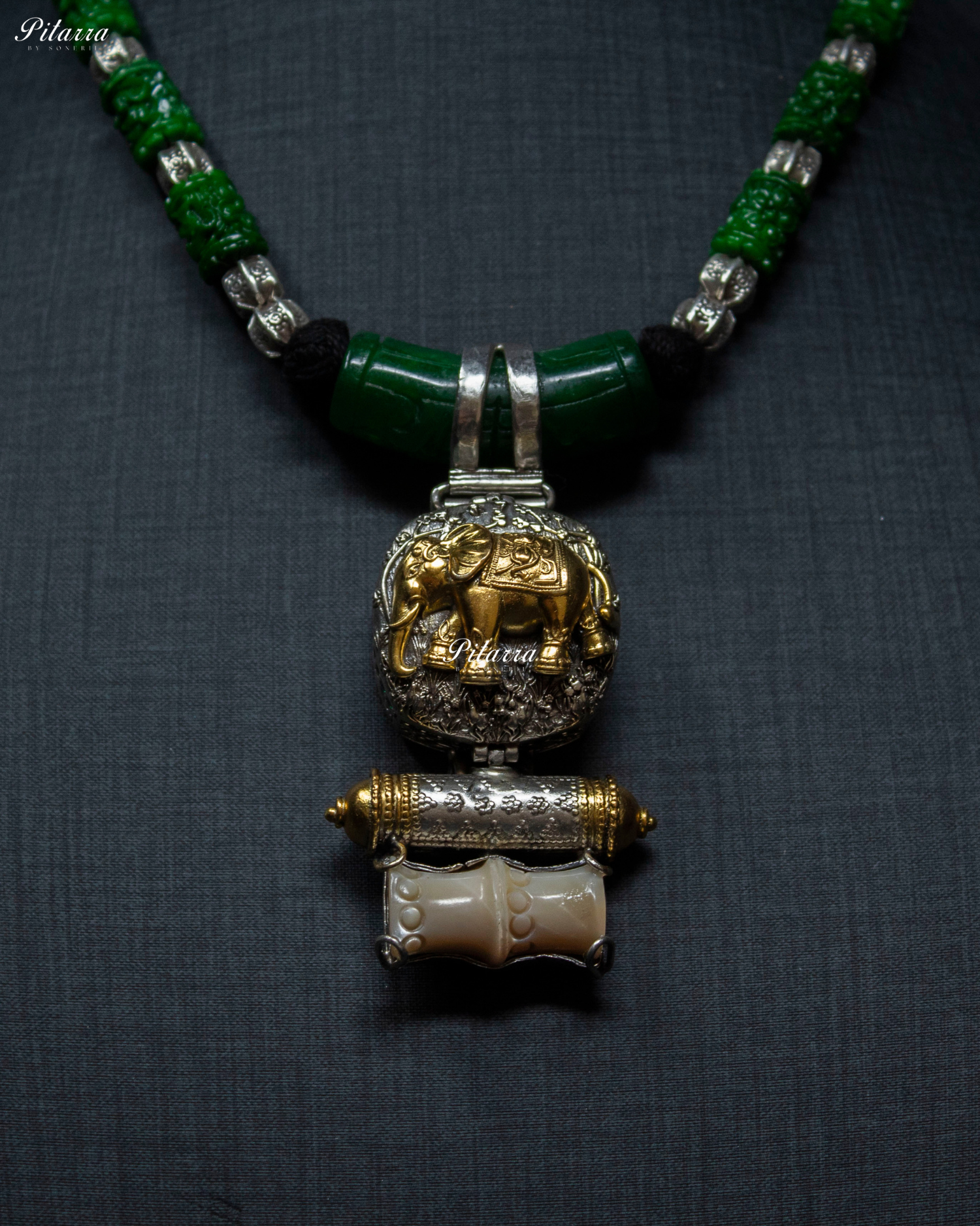 Elephant Motif Green Cylindrical Beads 92.5 Silver Necklace