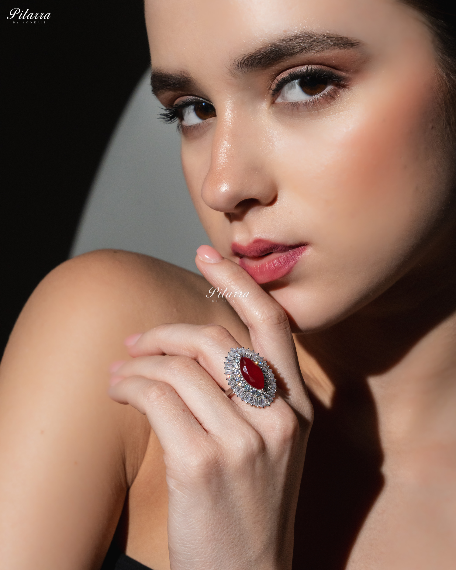 Pitarra Red Stone Crystal 92.5 Silver Ring