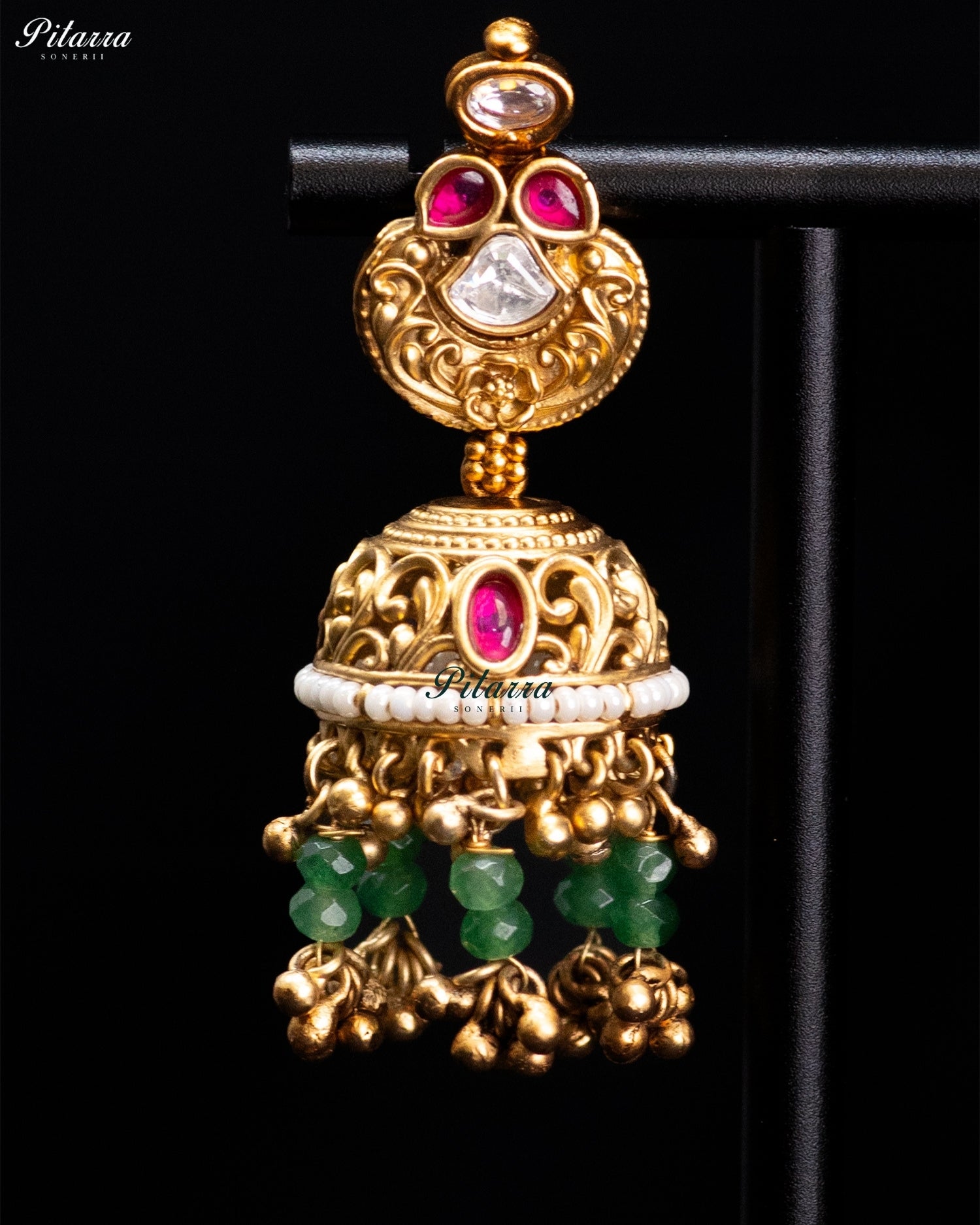 Royal Emerald Green Kundan Pearl Necklace Set