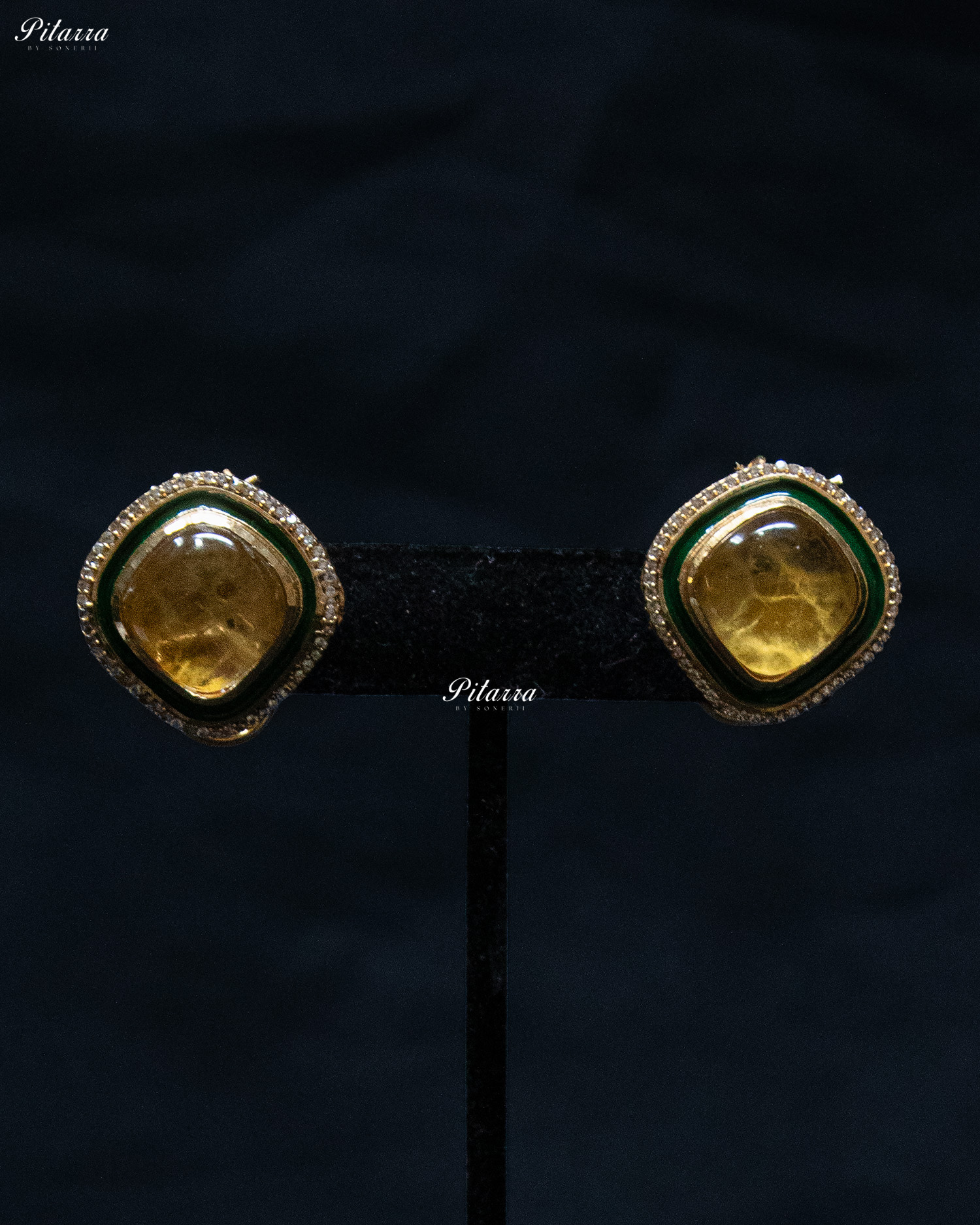 Gold Plated Yellow Stone Detailing Kundan Necklace Set