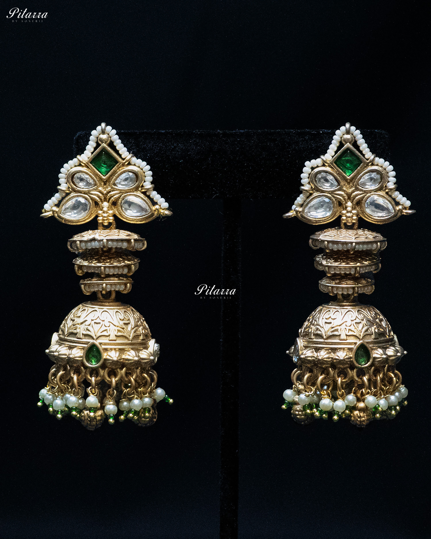 Emerald Stone Gold Finish White Pearl Kundan Necklace Set