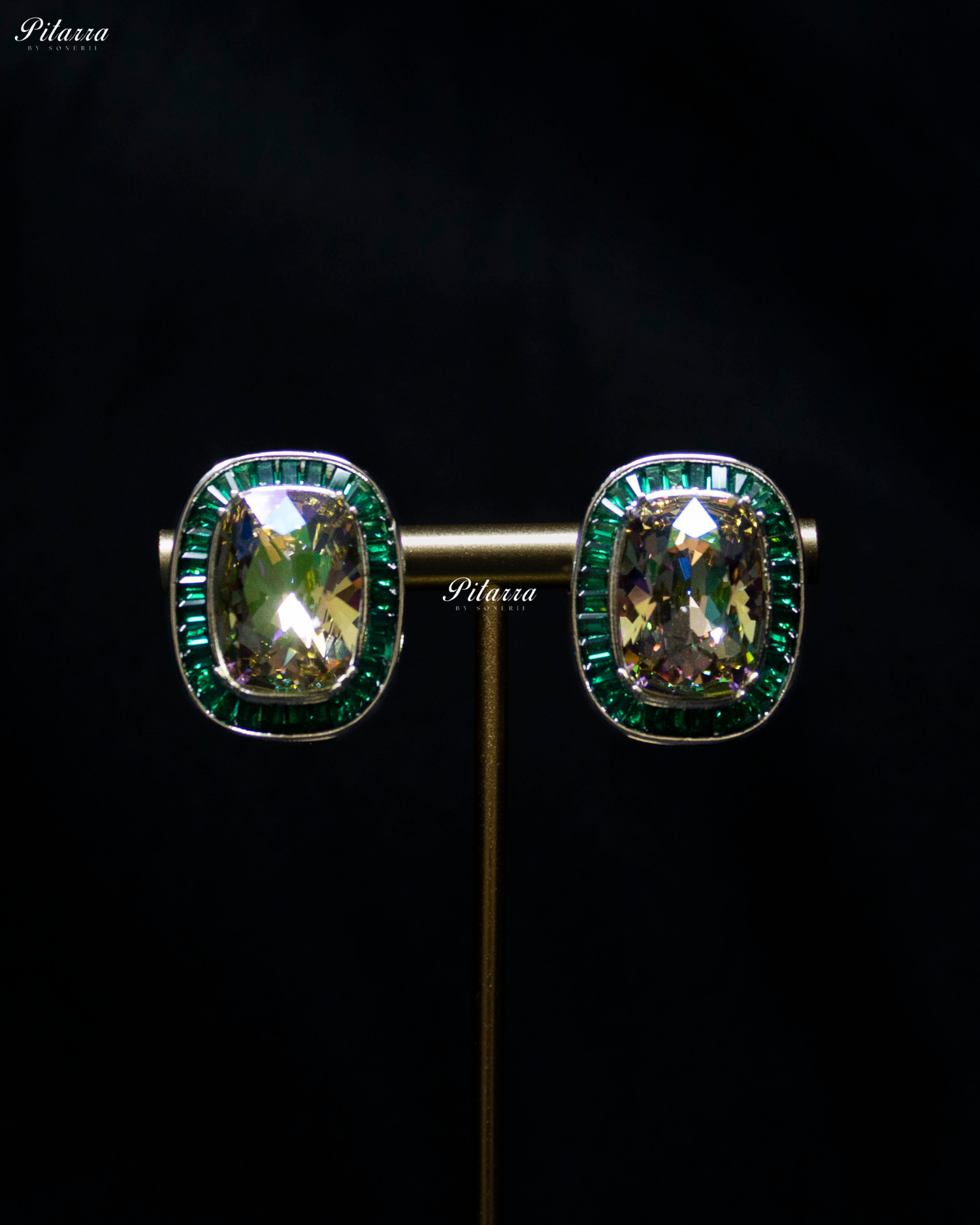 Green Blue Two Square Silver Line Crystal Necklace Set