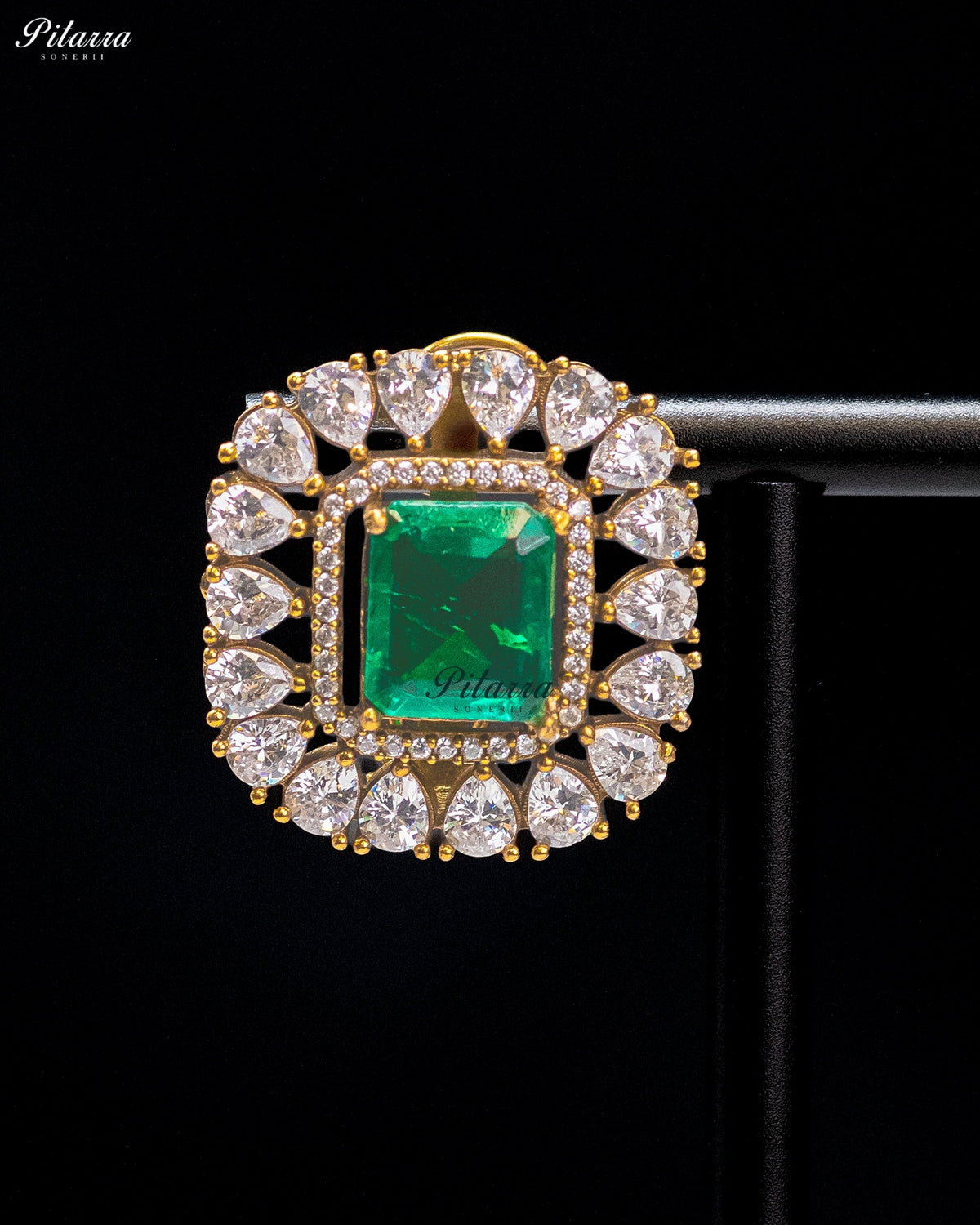 Emerald Green Ruby Square Kundan Choker Set