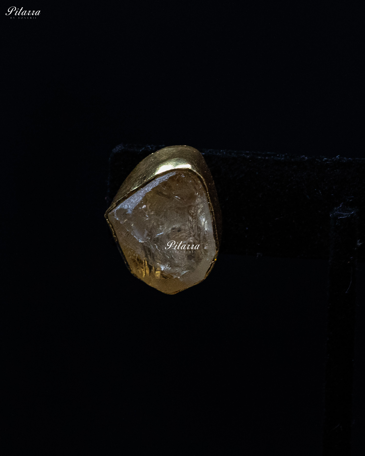 Gold Plated White Raw Stone Collar Pendant Set