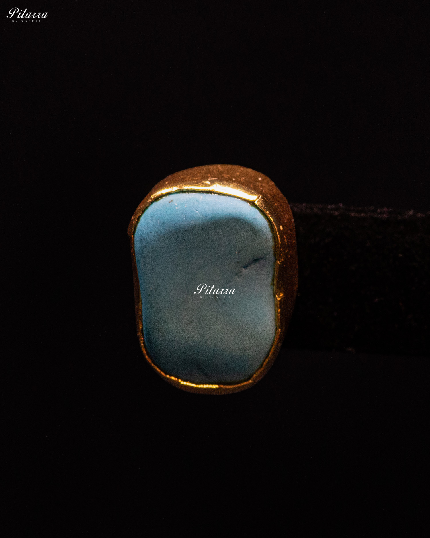 Gold Plated Blue Raw Stone Collar Pendant Set