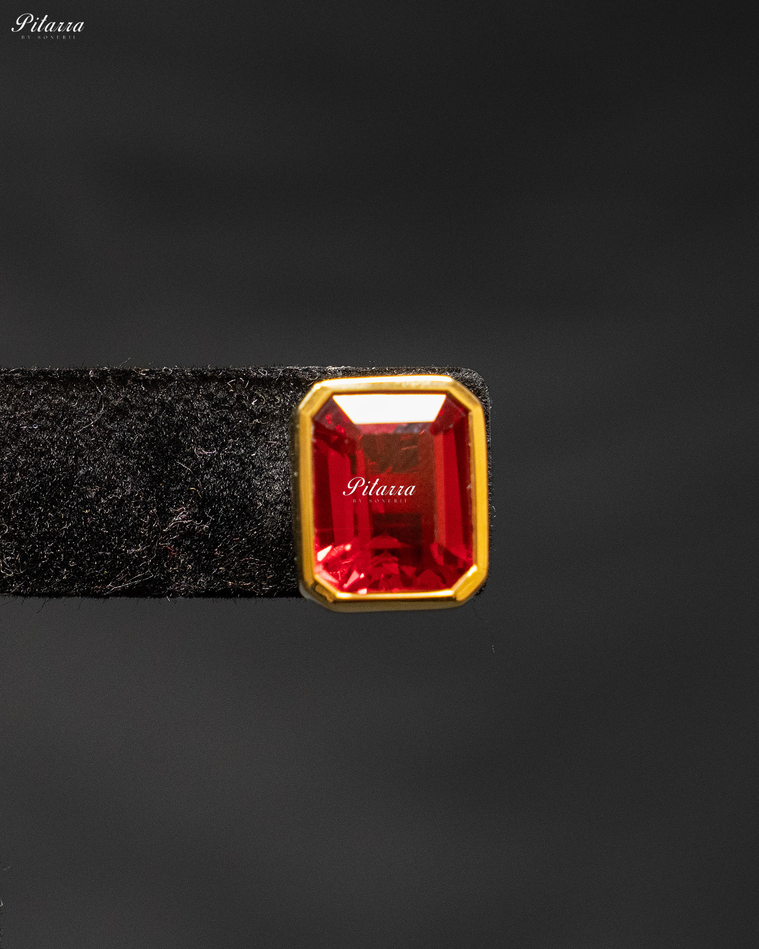 Gold Chain Square Green Top Stone Round Red Pendent Set