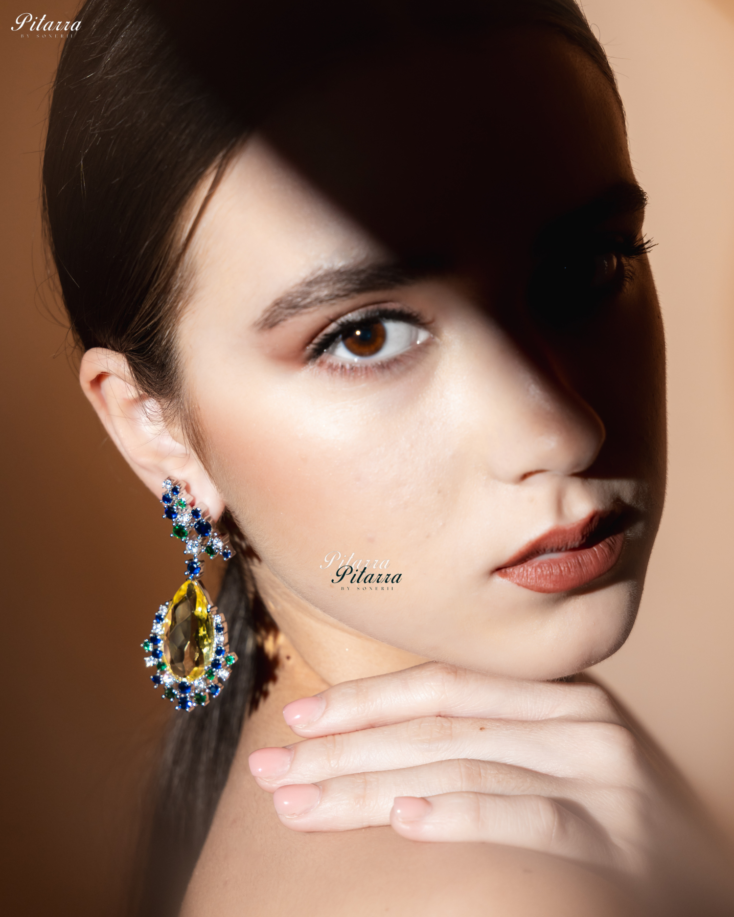 Yellow Stone Sparkling Sliver Line Crystal Earrings