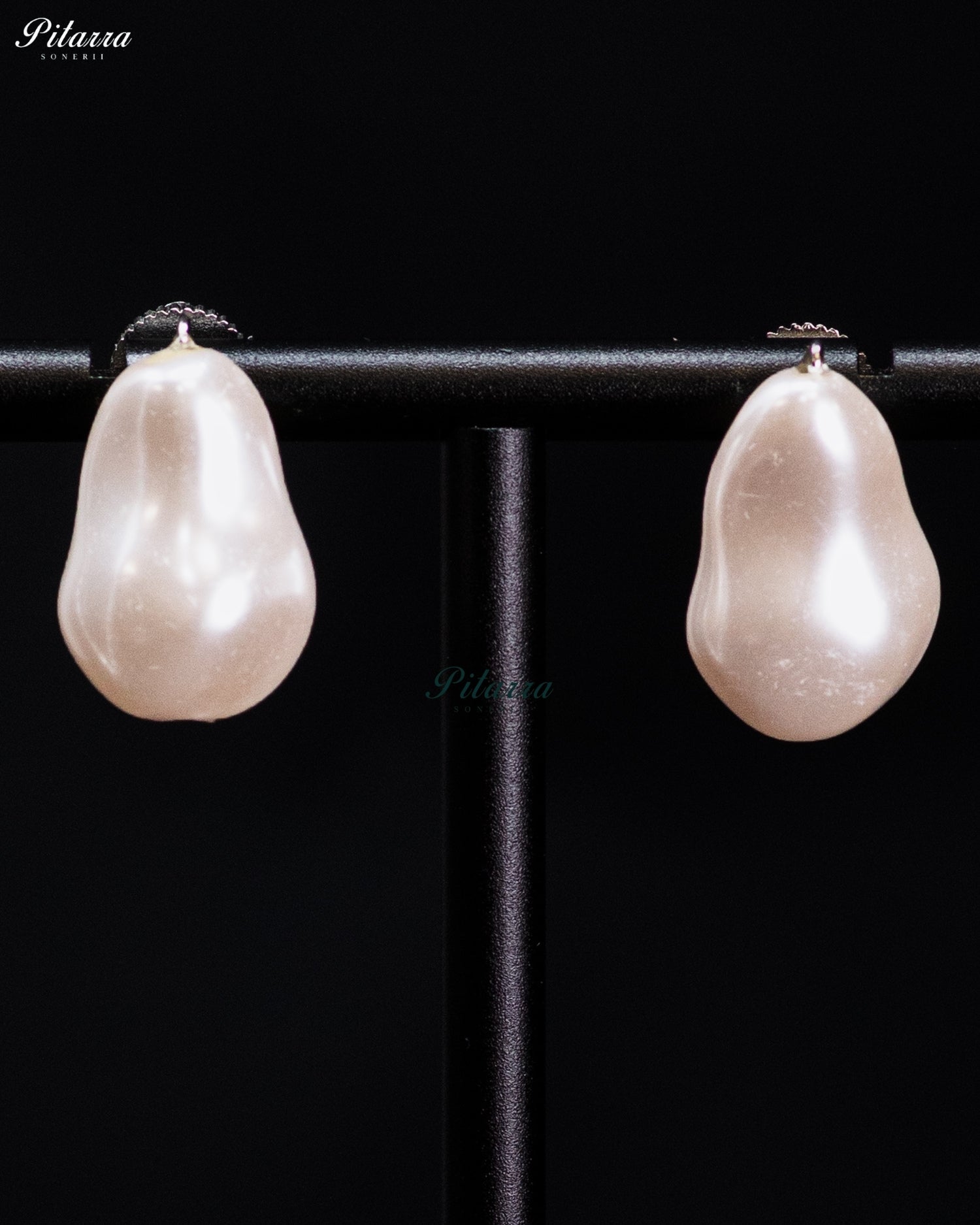 Baroque Pearl Necklace And Drop Earrings Set