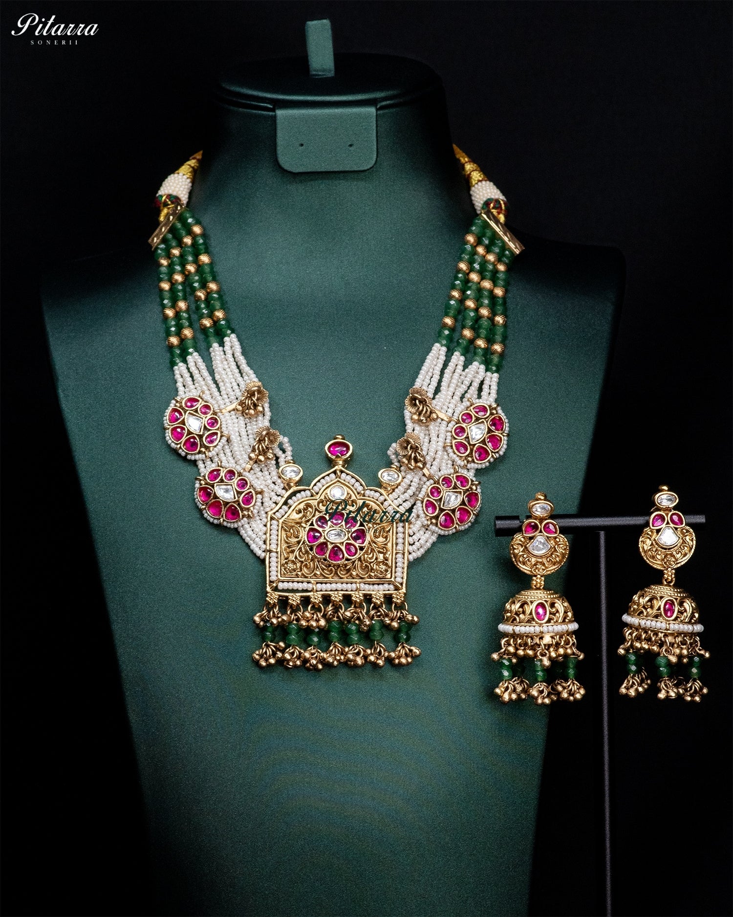 Royal Emerald Green Kundan Pearl Necklace Set