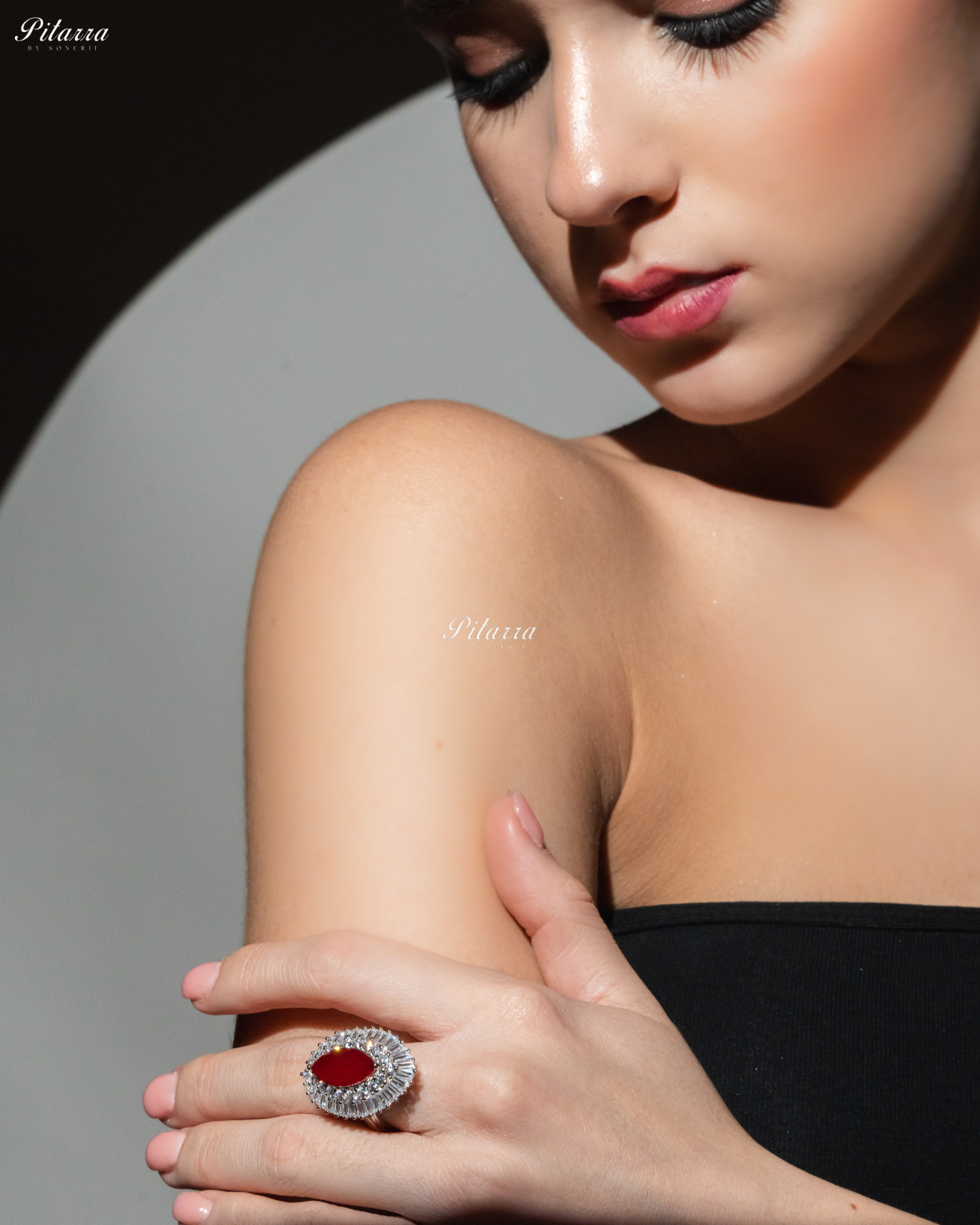 Pitarra Red Stone Crystal 92.5 Silver Ring